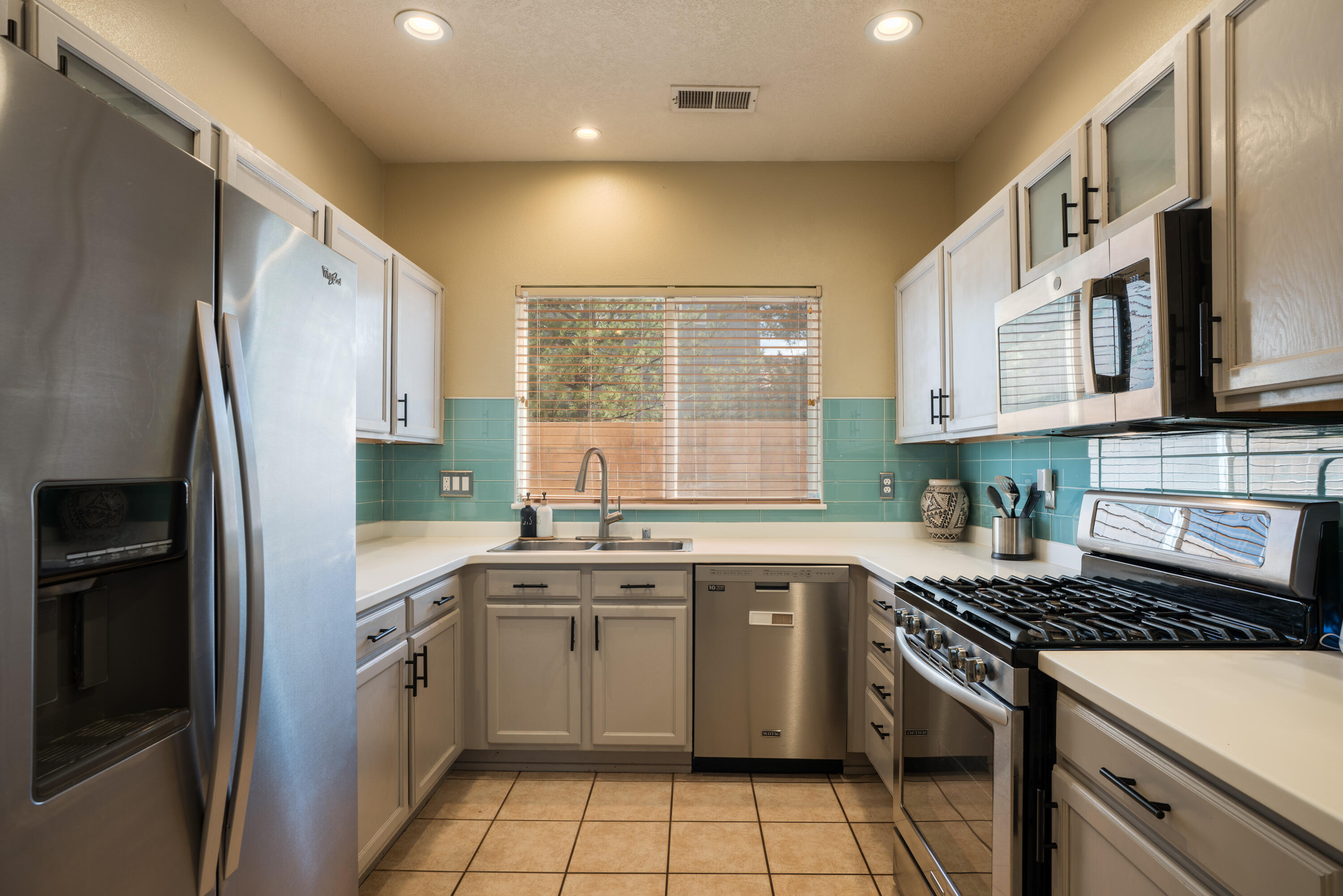 1101 SANTA MARTHA Court NE