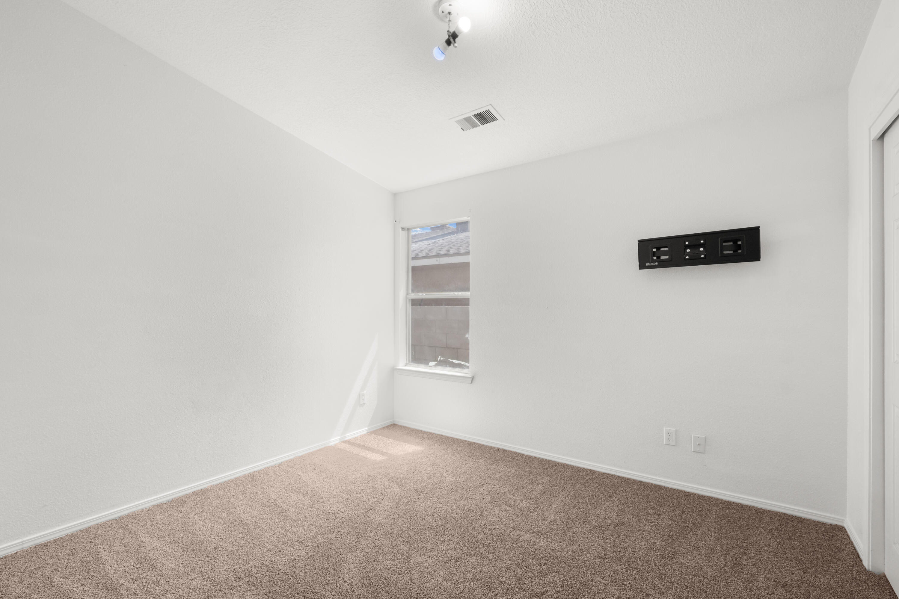 9019 PETRONAS Avenue SW