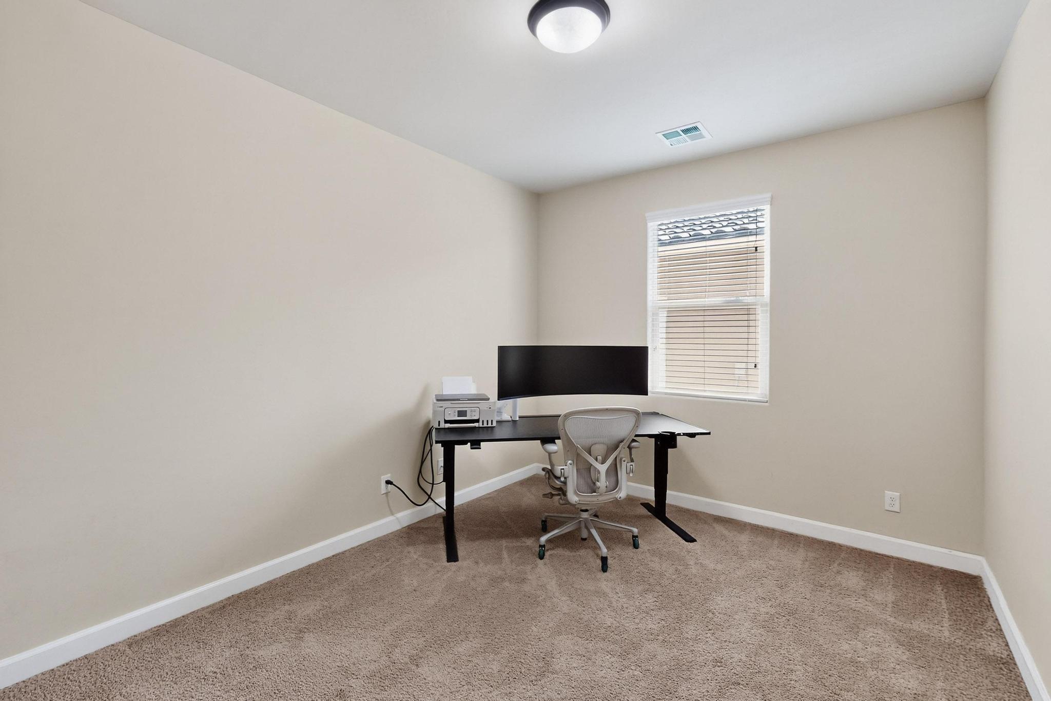 7463 WEMINUCHE Road NW