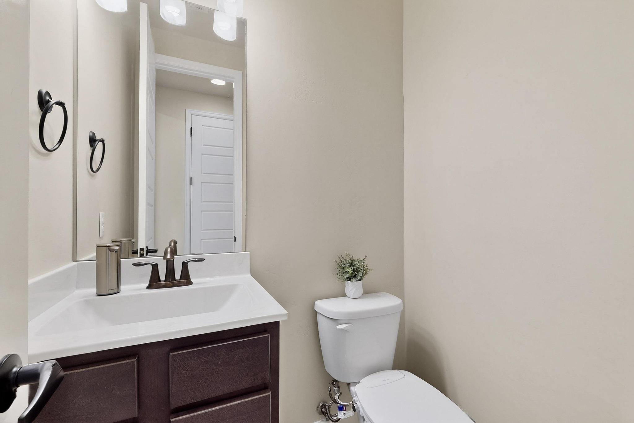 7463 WEMINUCHE Road NW