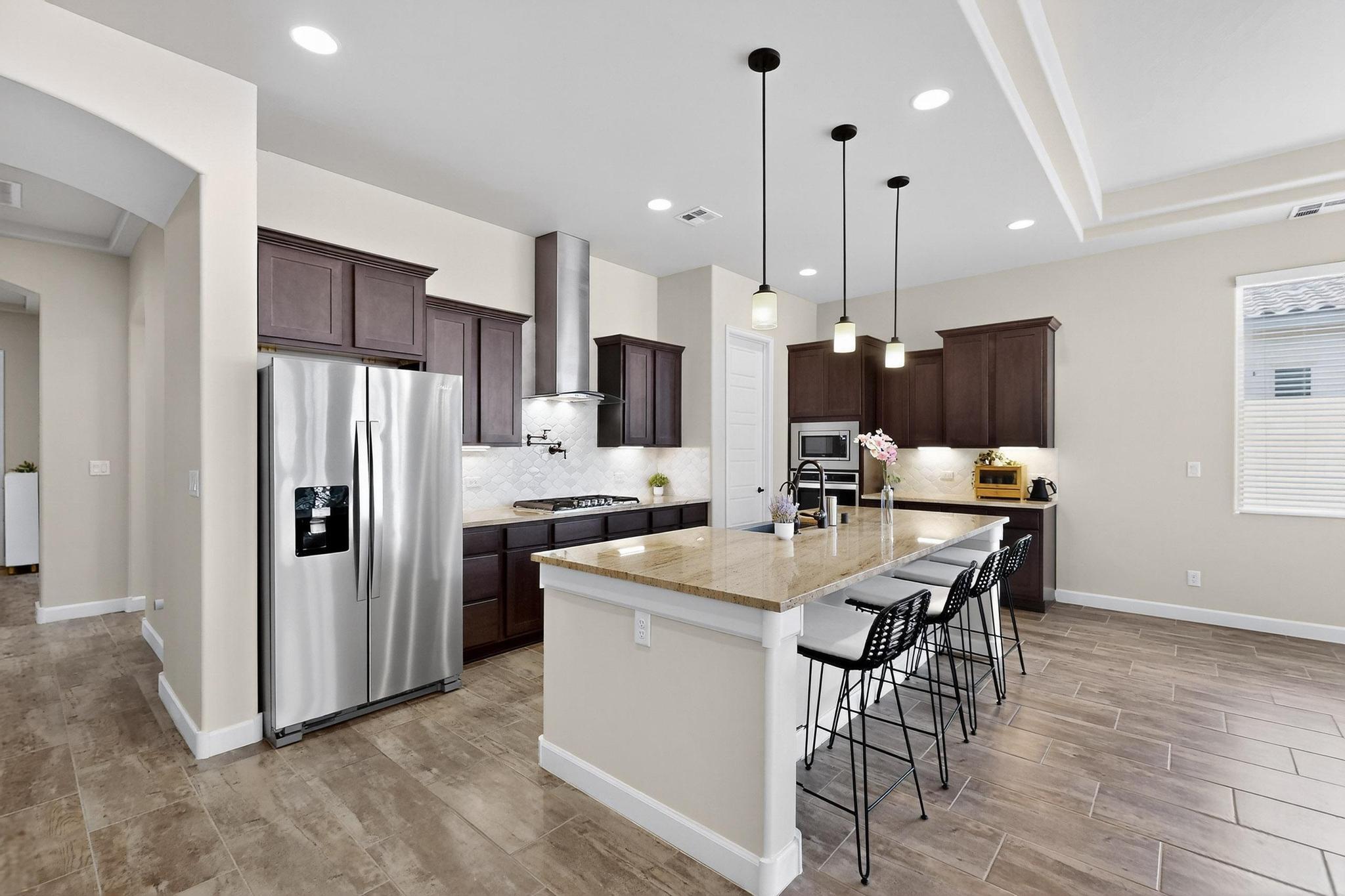 7463 WEMINUCHE Road NW