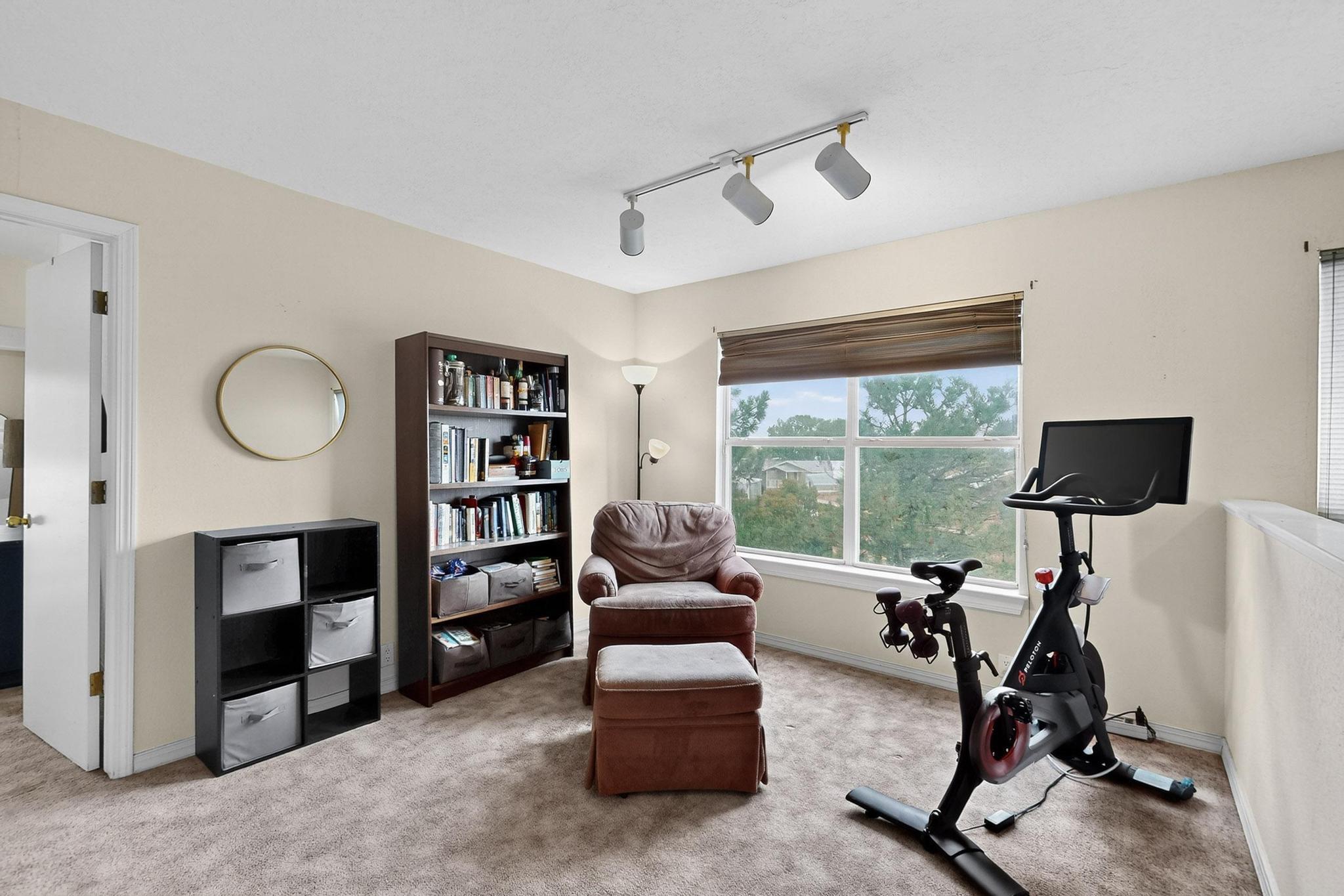 11604 JEWEL CAVE Road SE