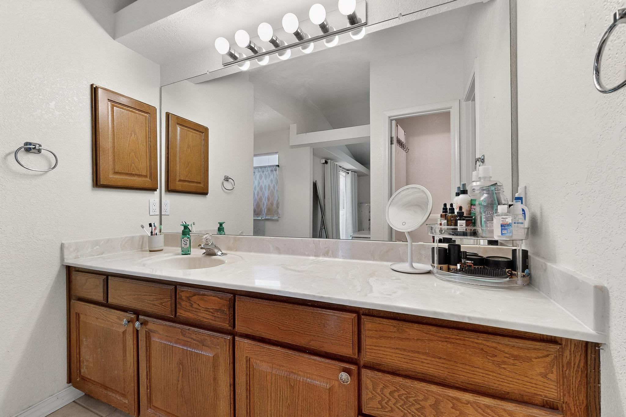 11604 JEWEL CAVE Road SE