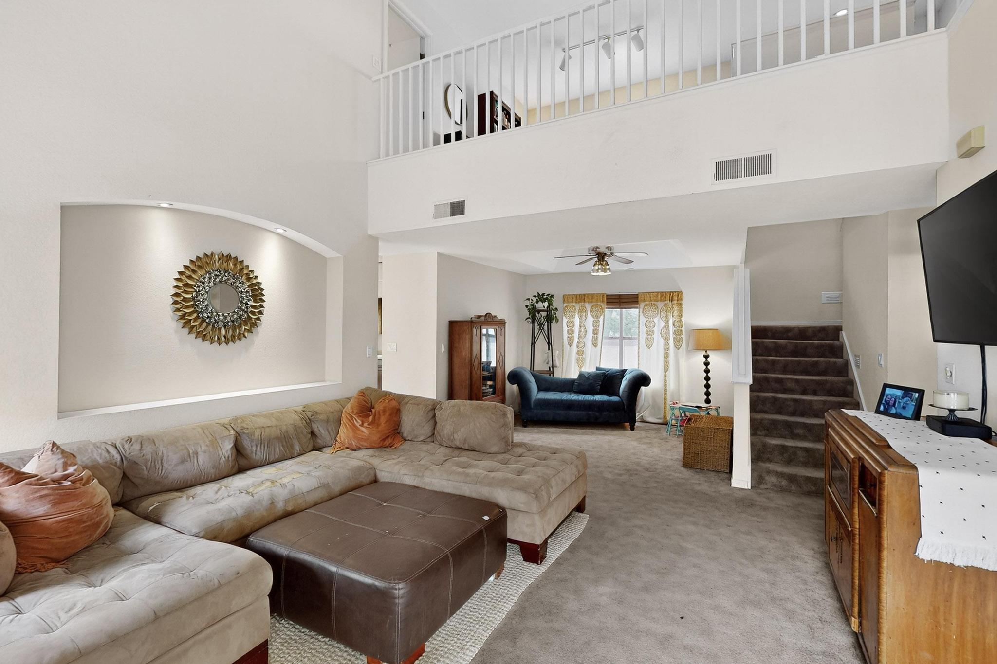 11604 JEWEL CAVE Road SE