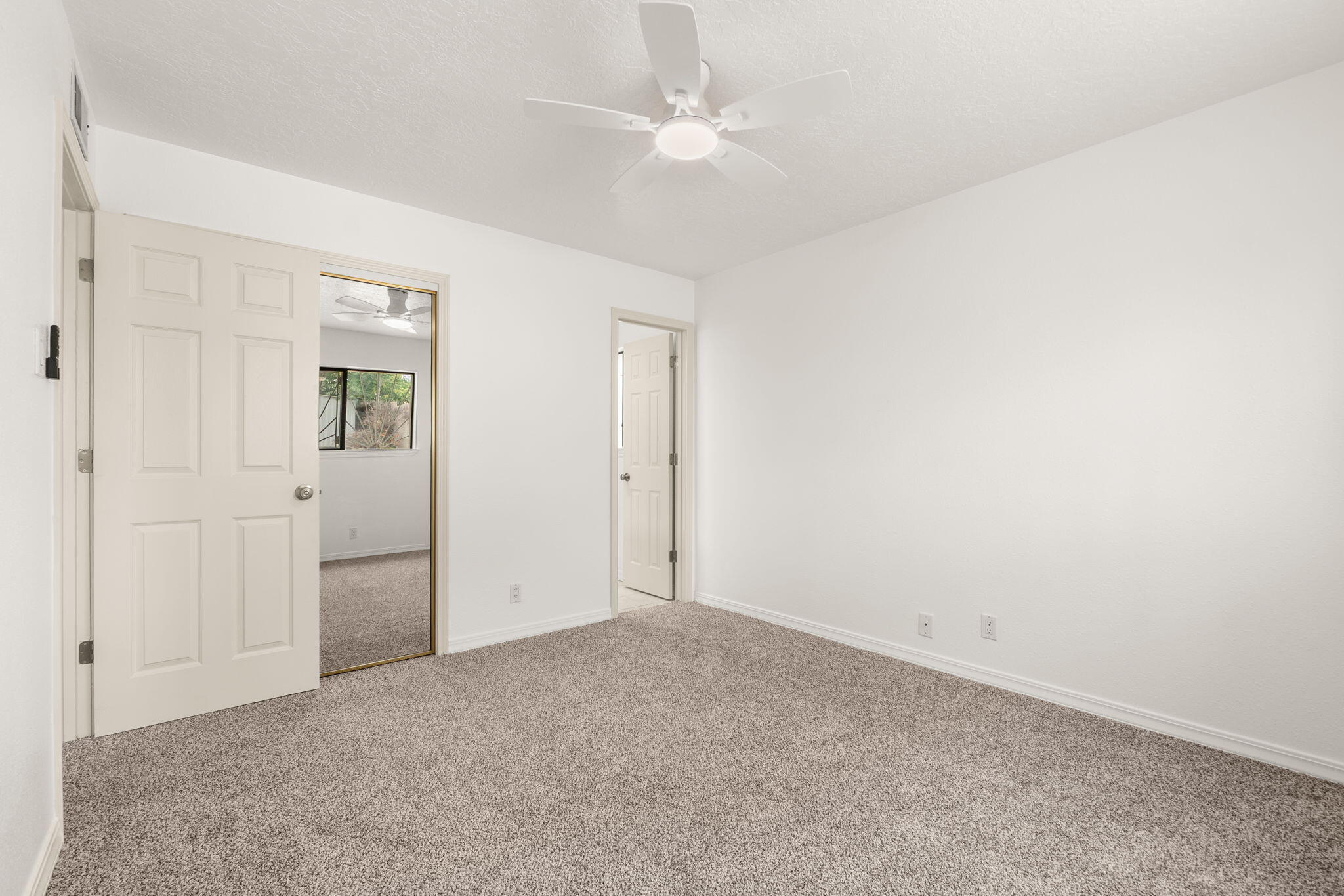 5919 LUCCA Avenue SW