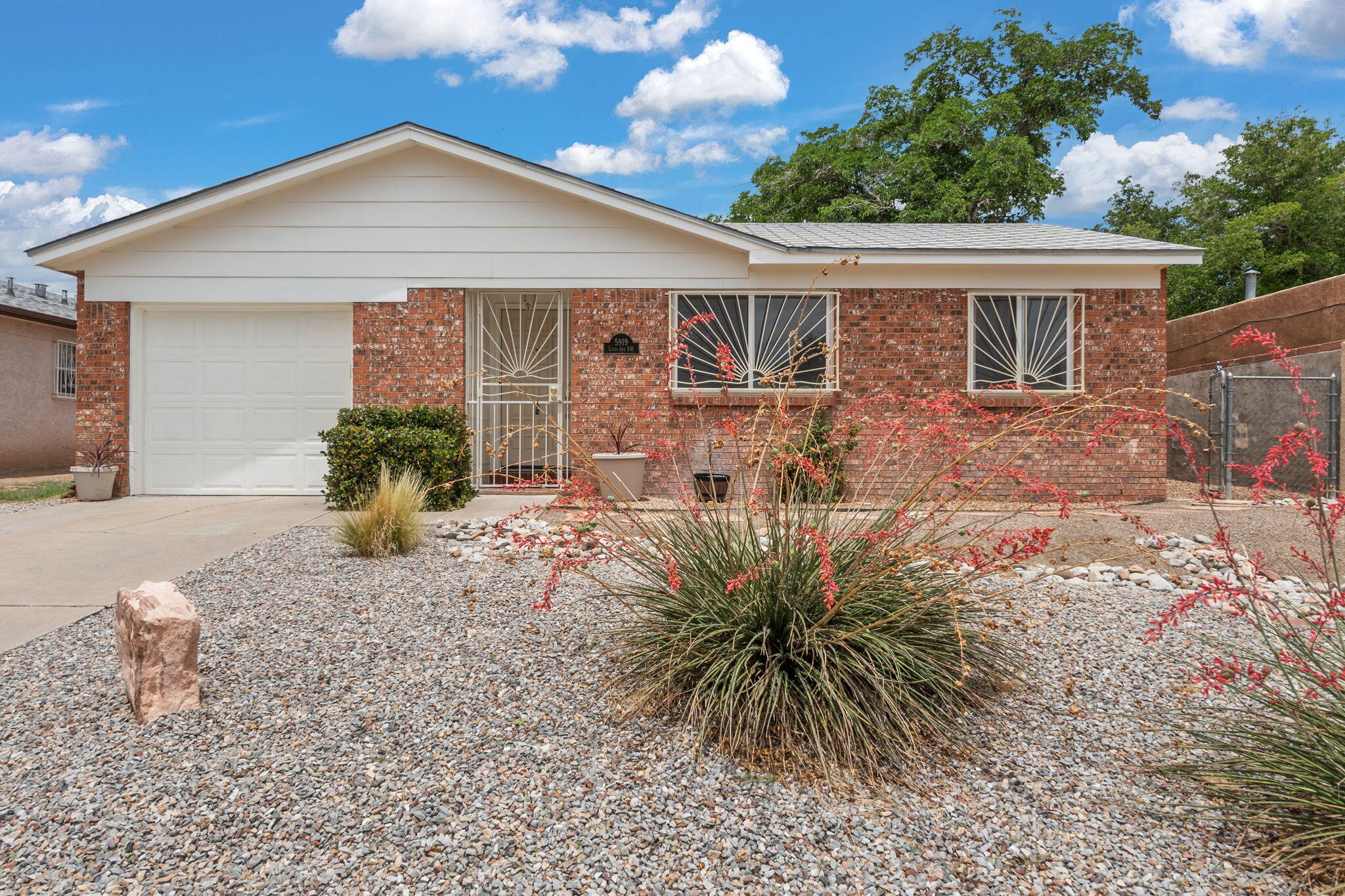 5919 LUCCA Avenue SW