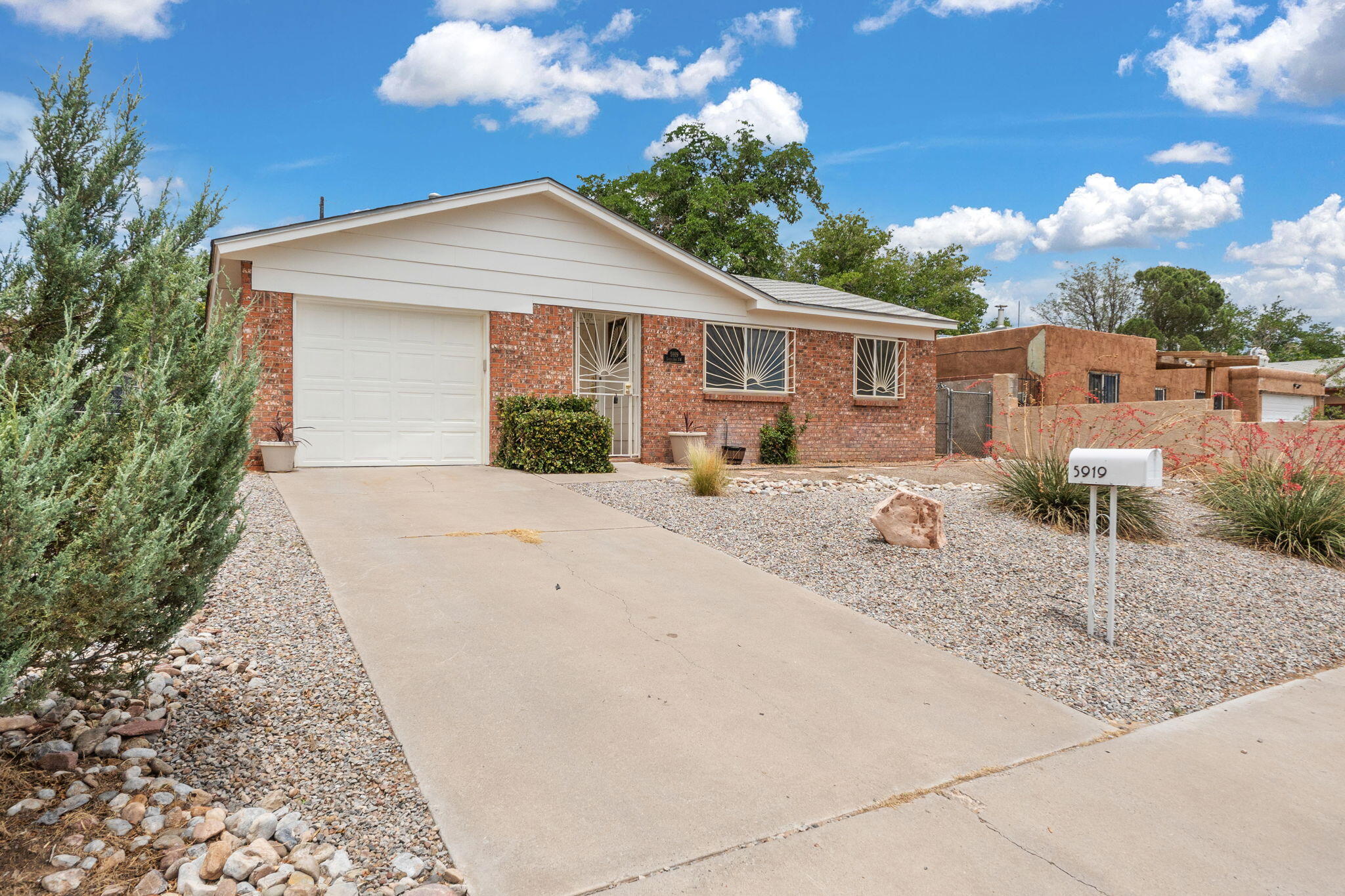 5919 LUCCA Avenue SW