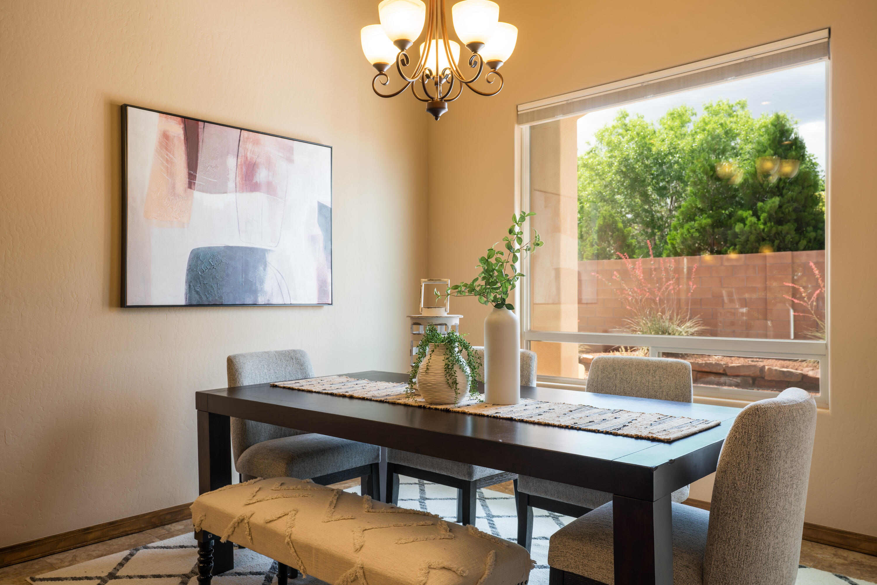 8020 VICTORIA Drive NW