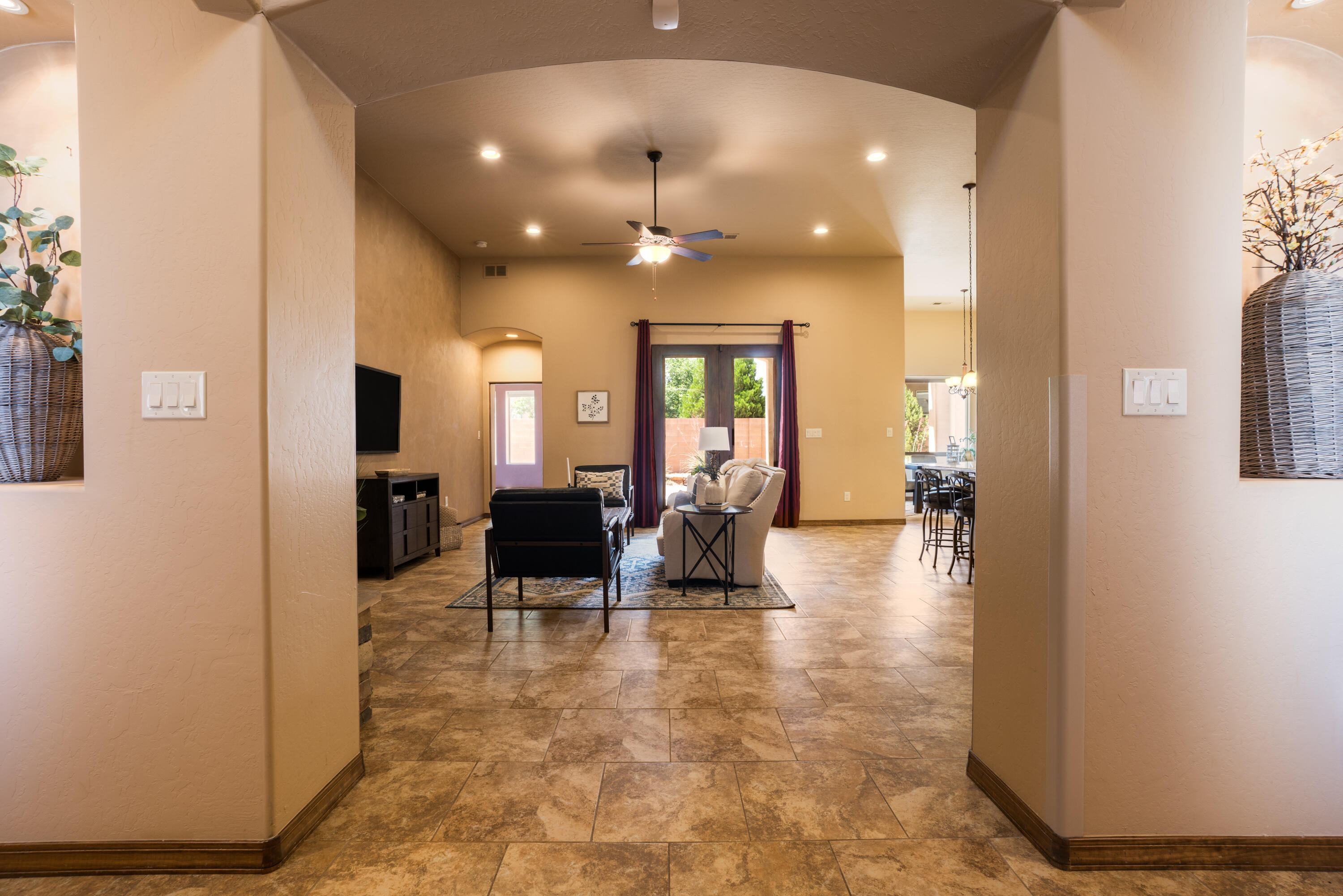 8020 VICTORIA Drive NW