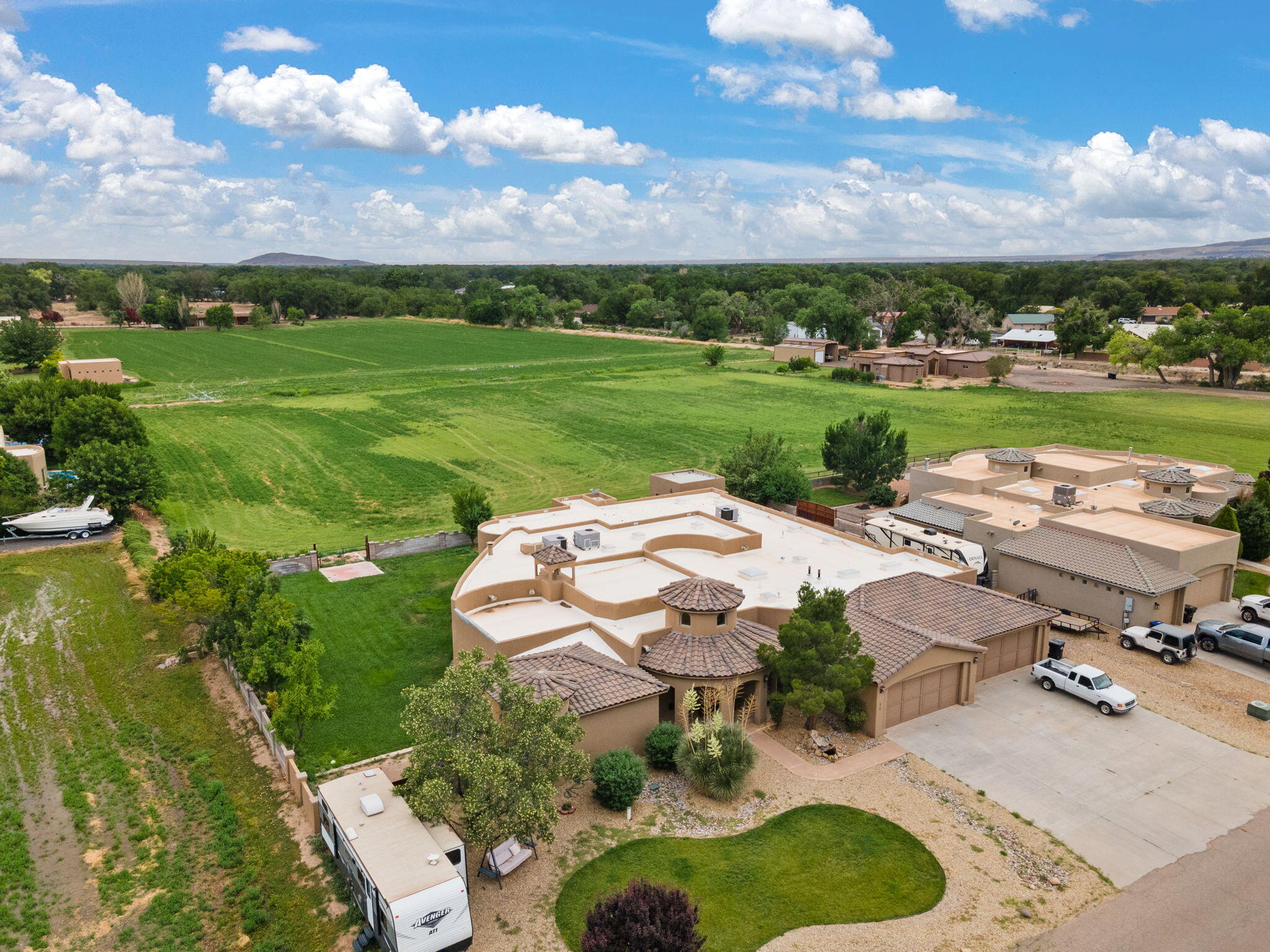 34 Hacienda Del Valle