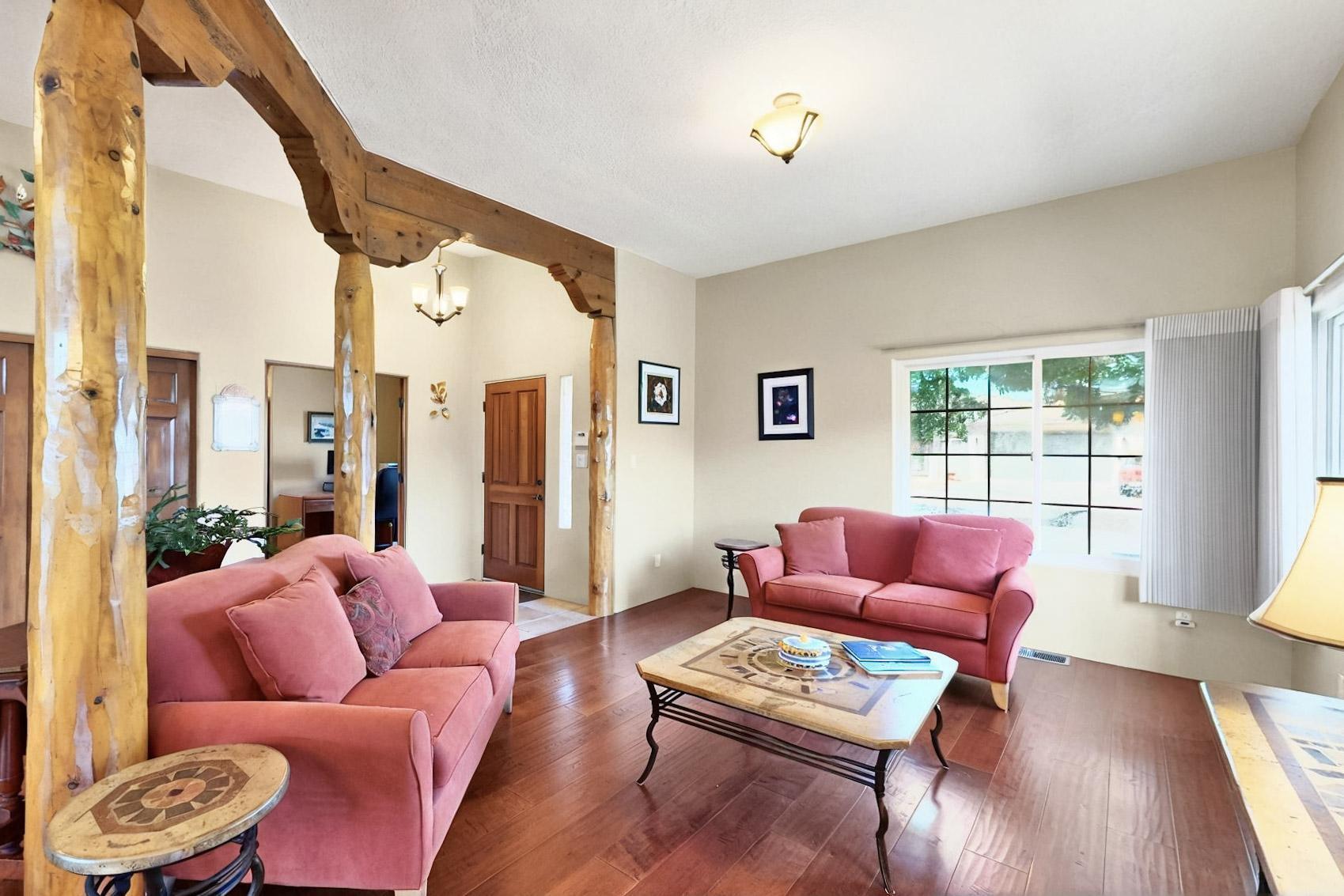 6500 Moon Shadows Drive NW