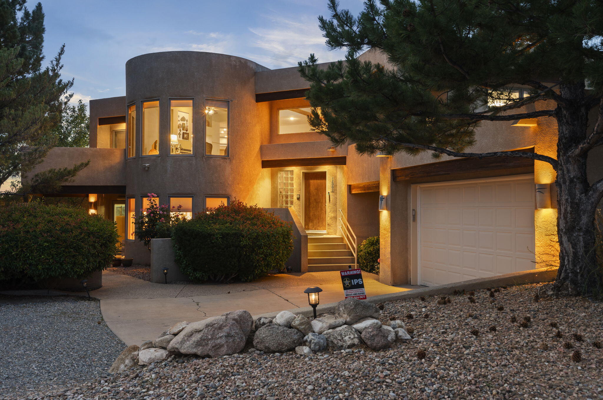 12001 DEL REY Avenue NE