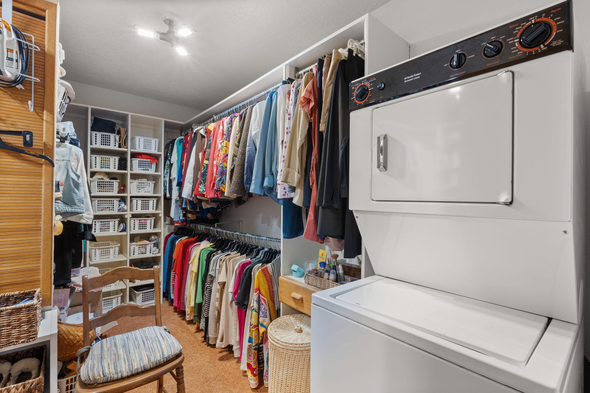 12001 DEL REY Avenue NE