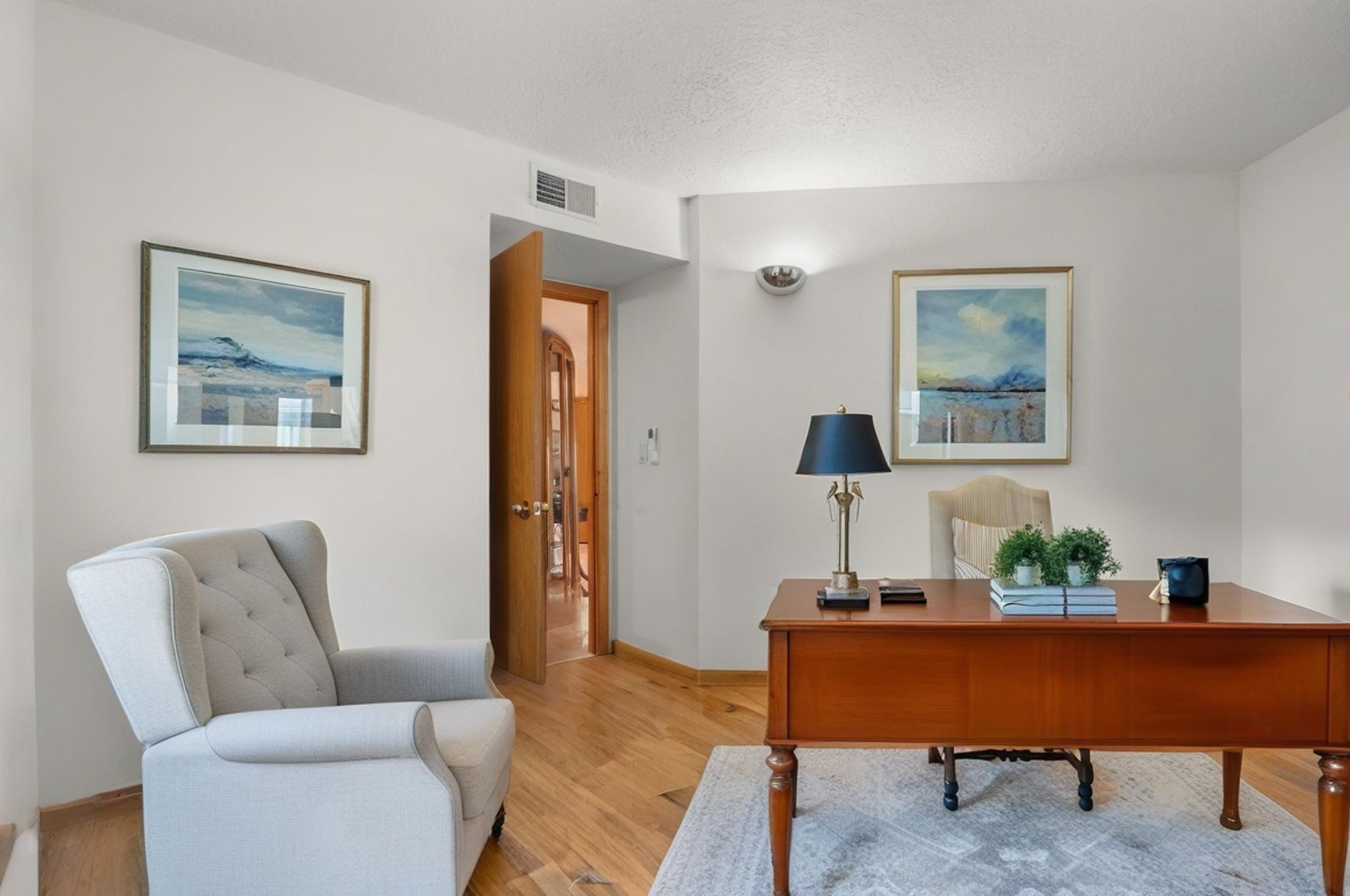 12001 DEL REY Avenue NE