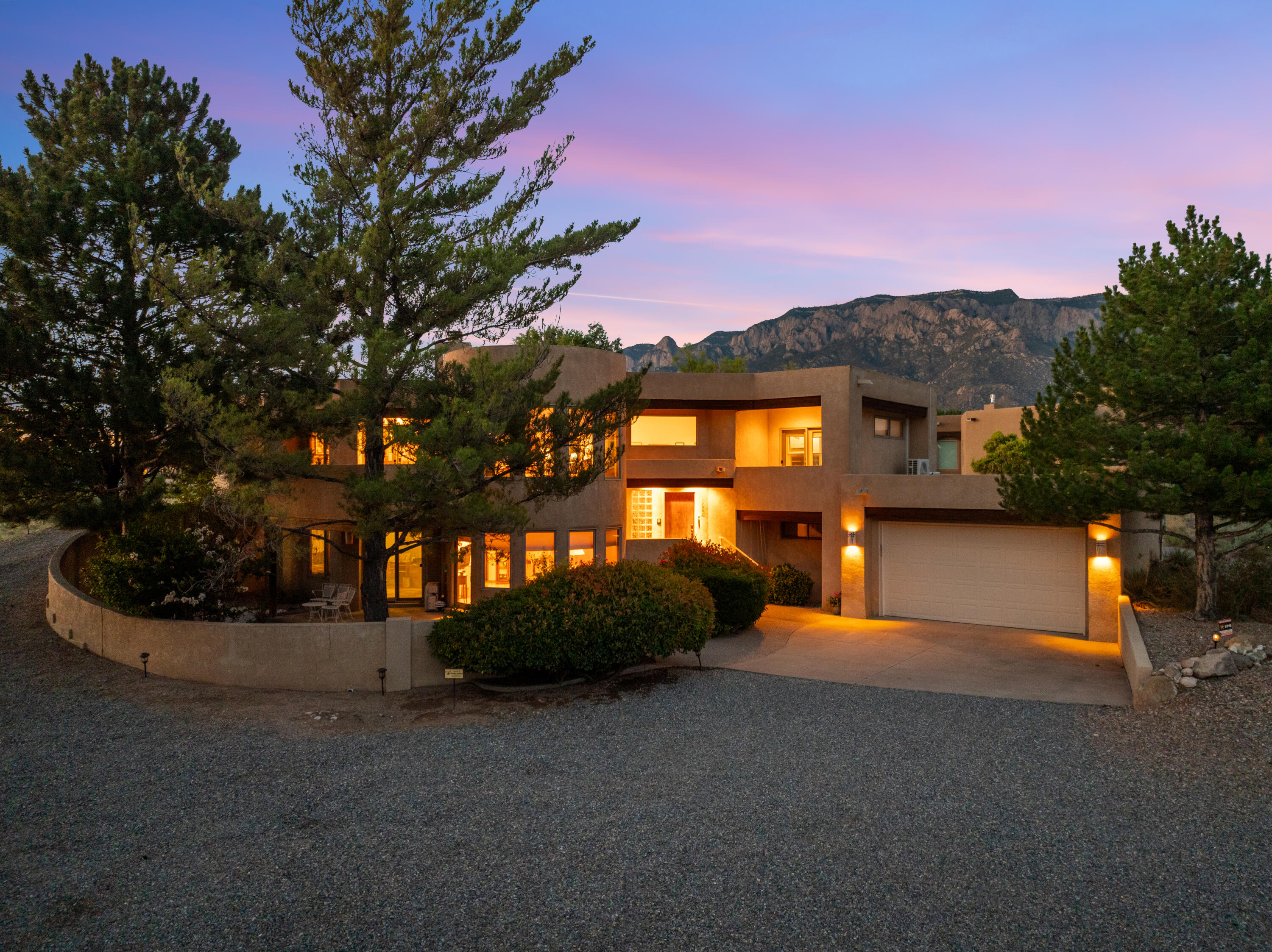 12001 DEL REY Avenue NE