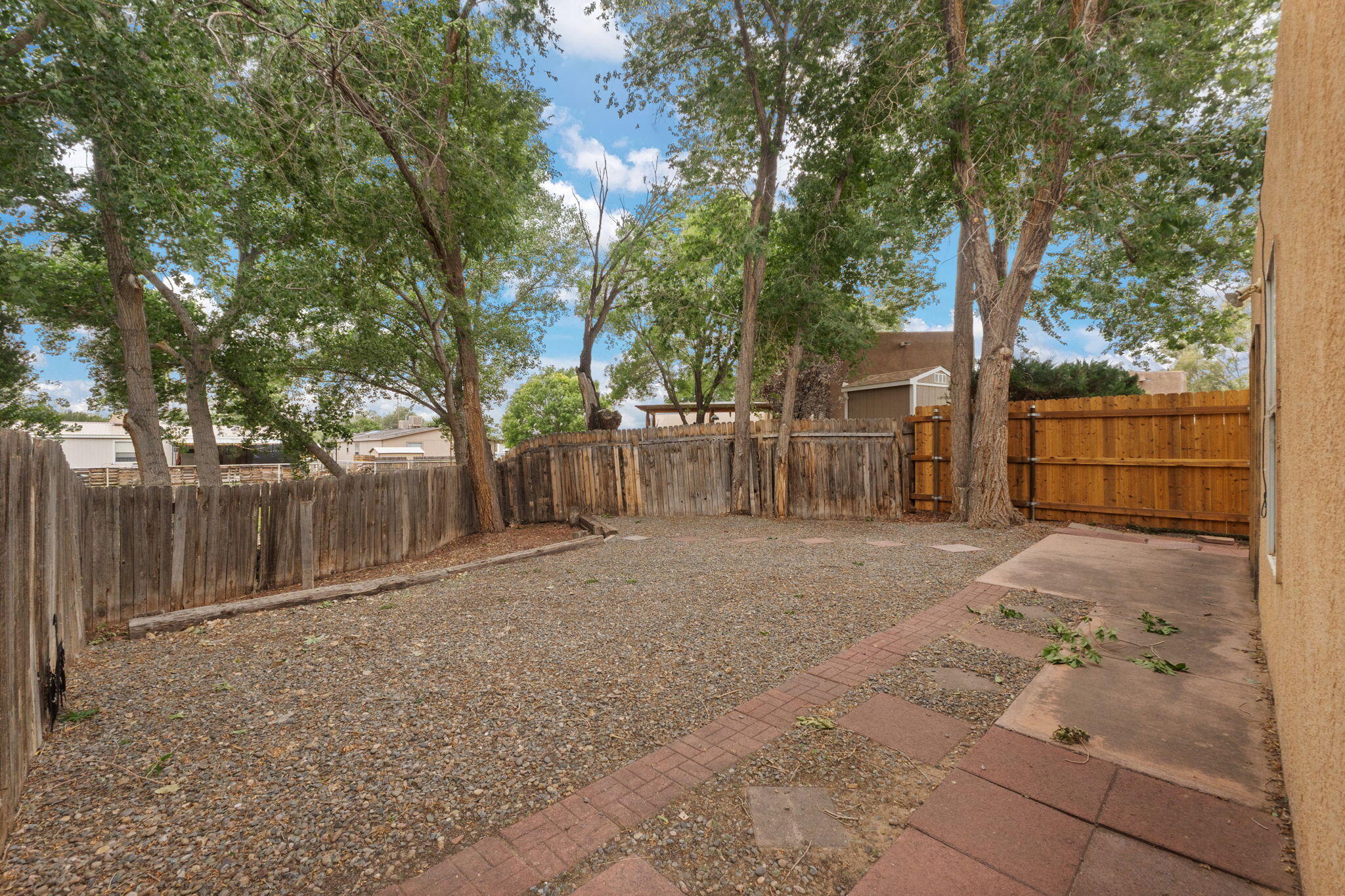 455 COLONIAL Avenue SW