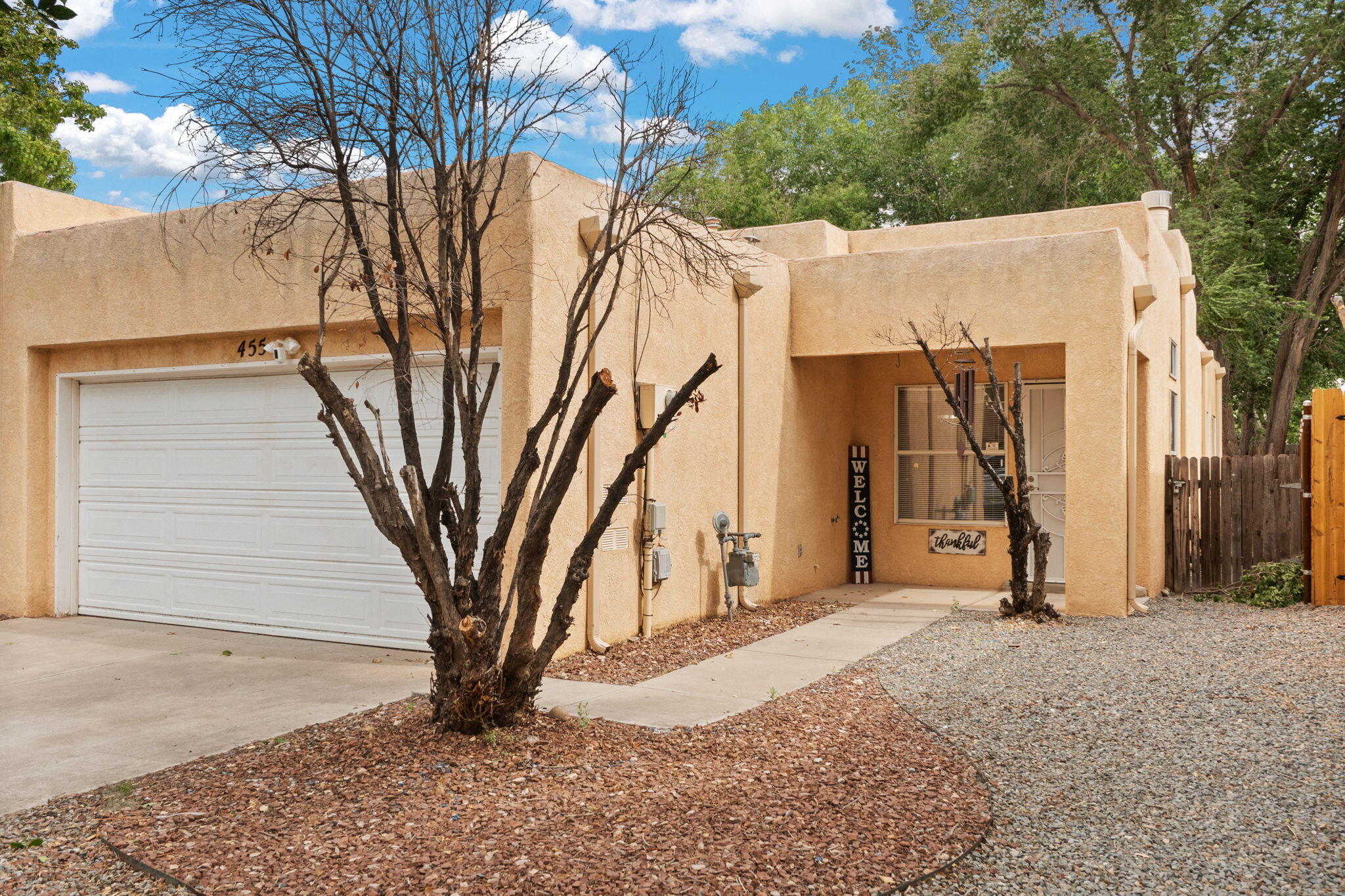 455 COLONIAL Avenue SW