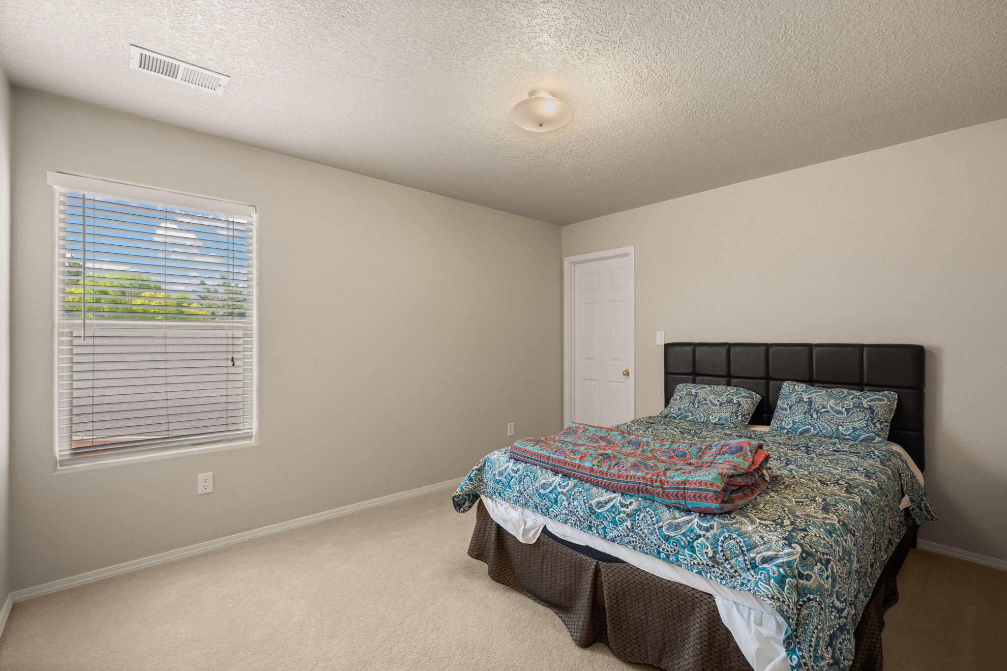 8134 SAND SPRINGS Circle NW