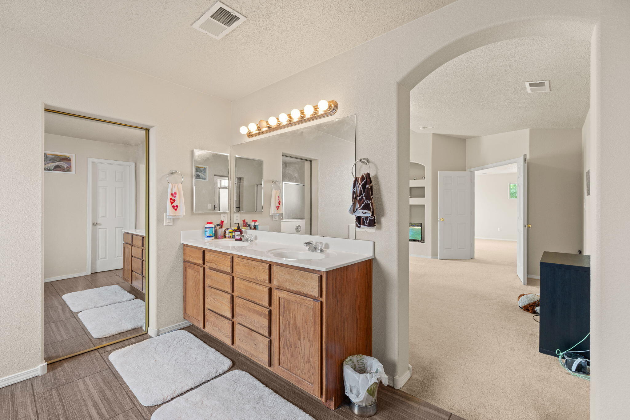 8134 SAND SPRINGS Circle NW