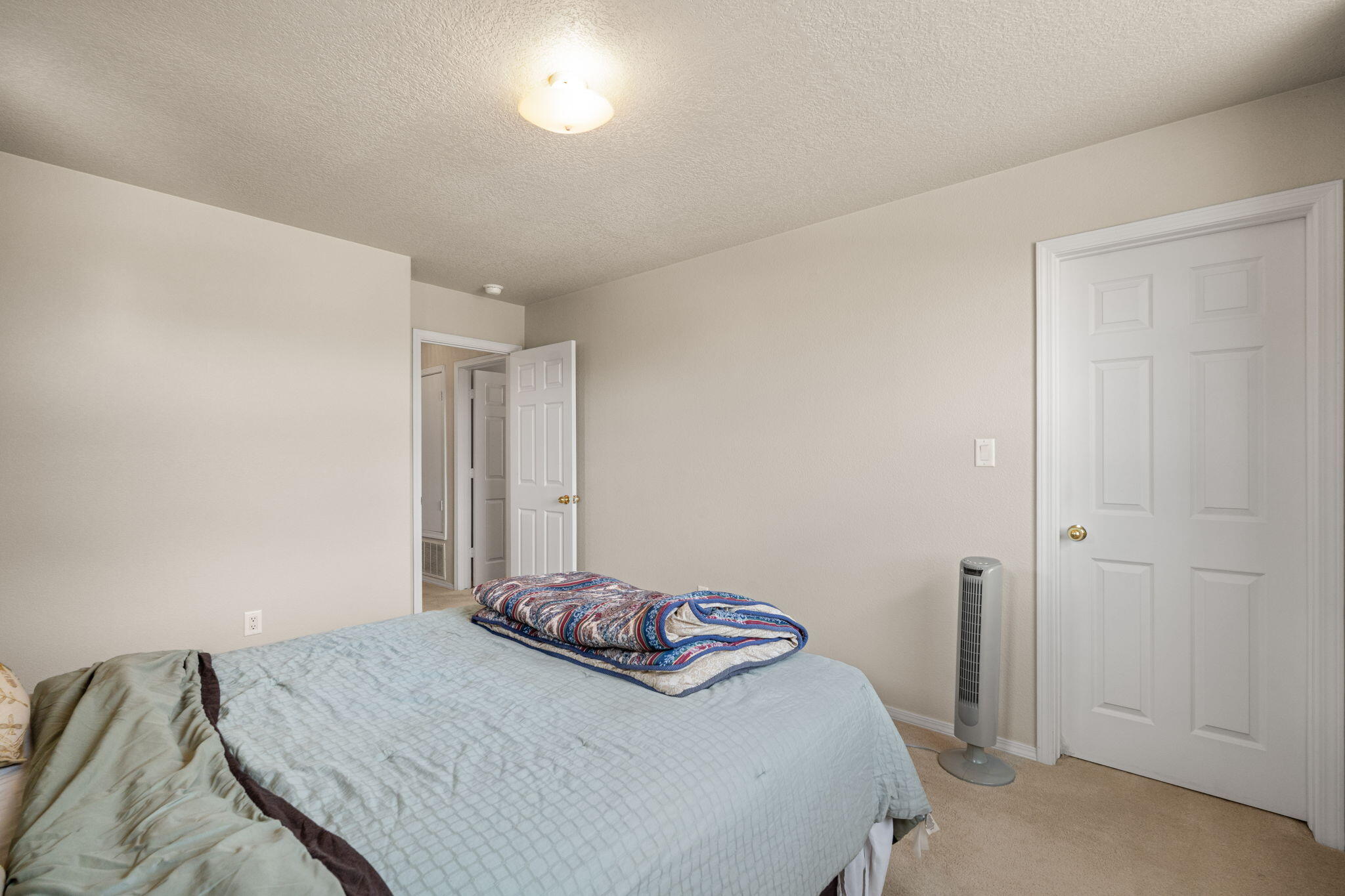 8134 SAND SPRINGS Circle NW