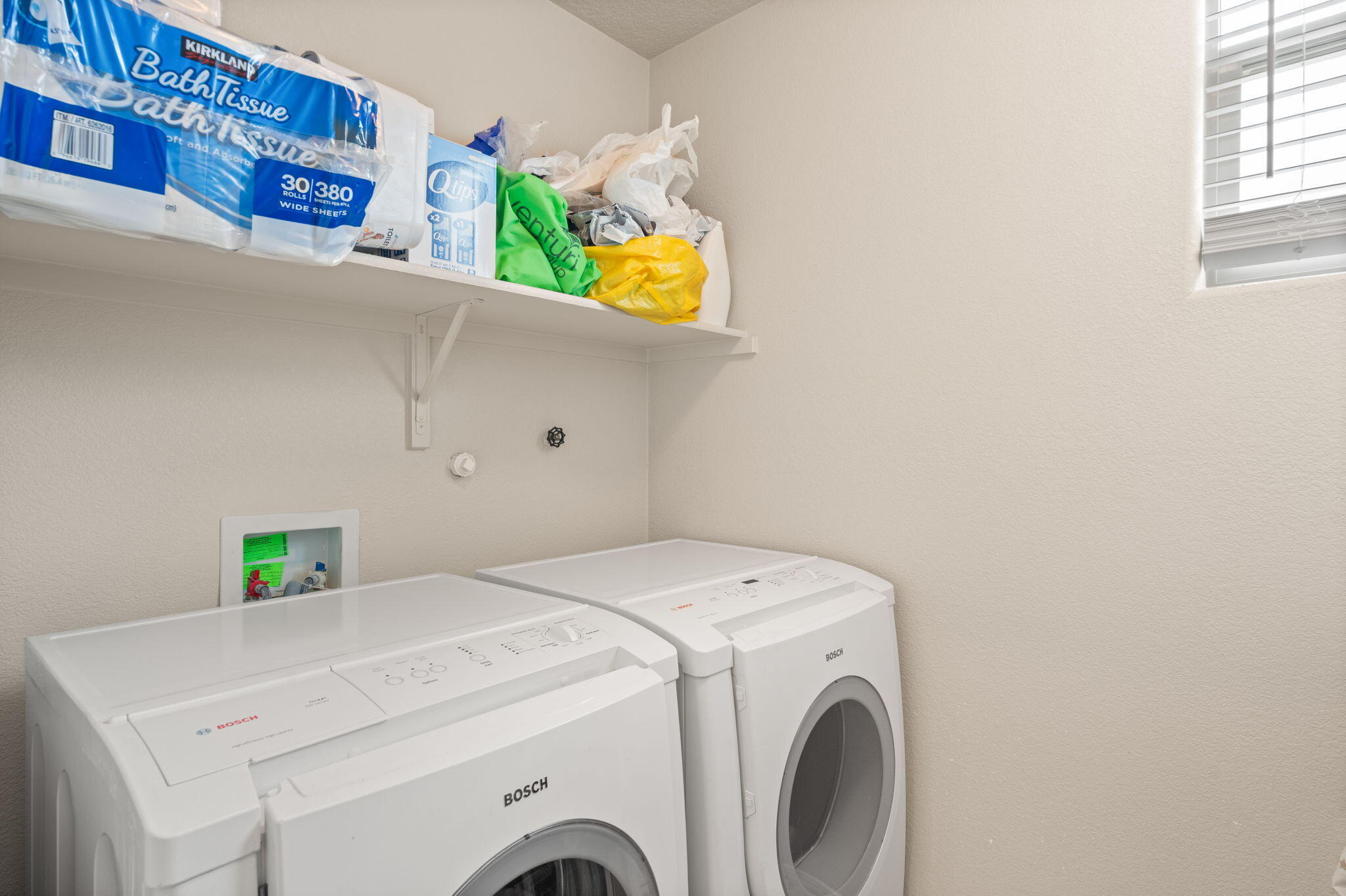 8134 SAND SPRINGS Circle NW