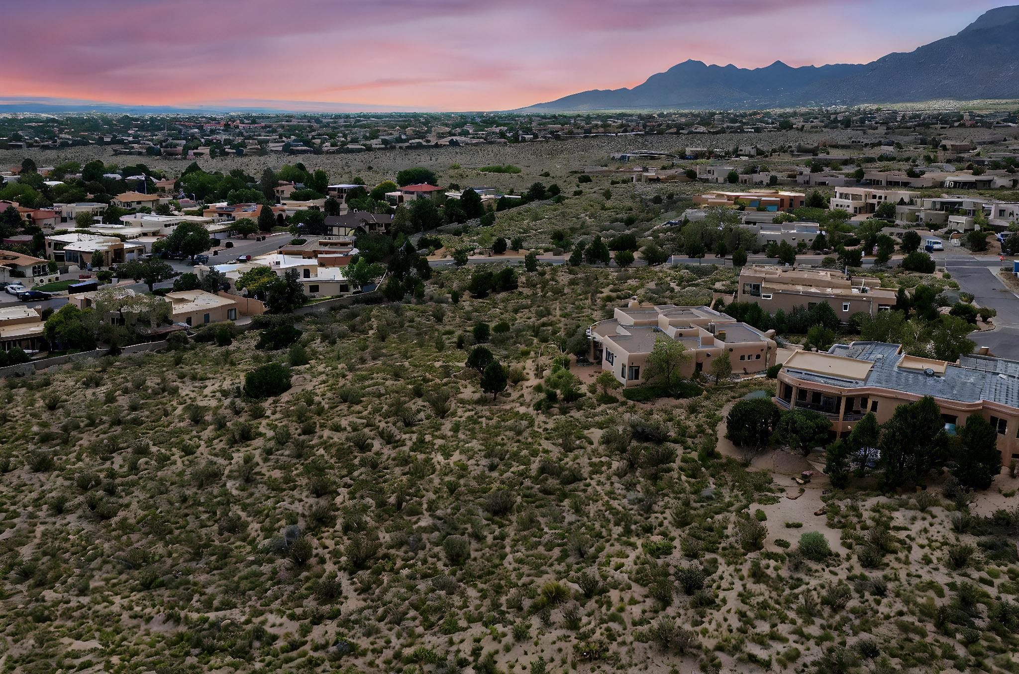 4915 Cresta Del Sur Court NE