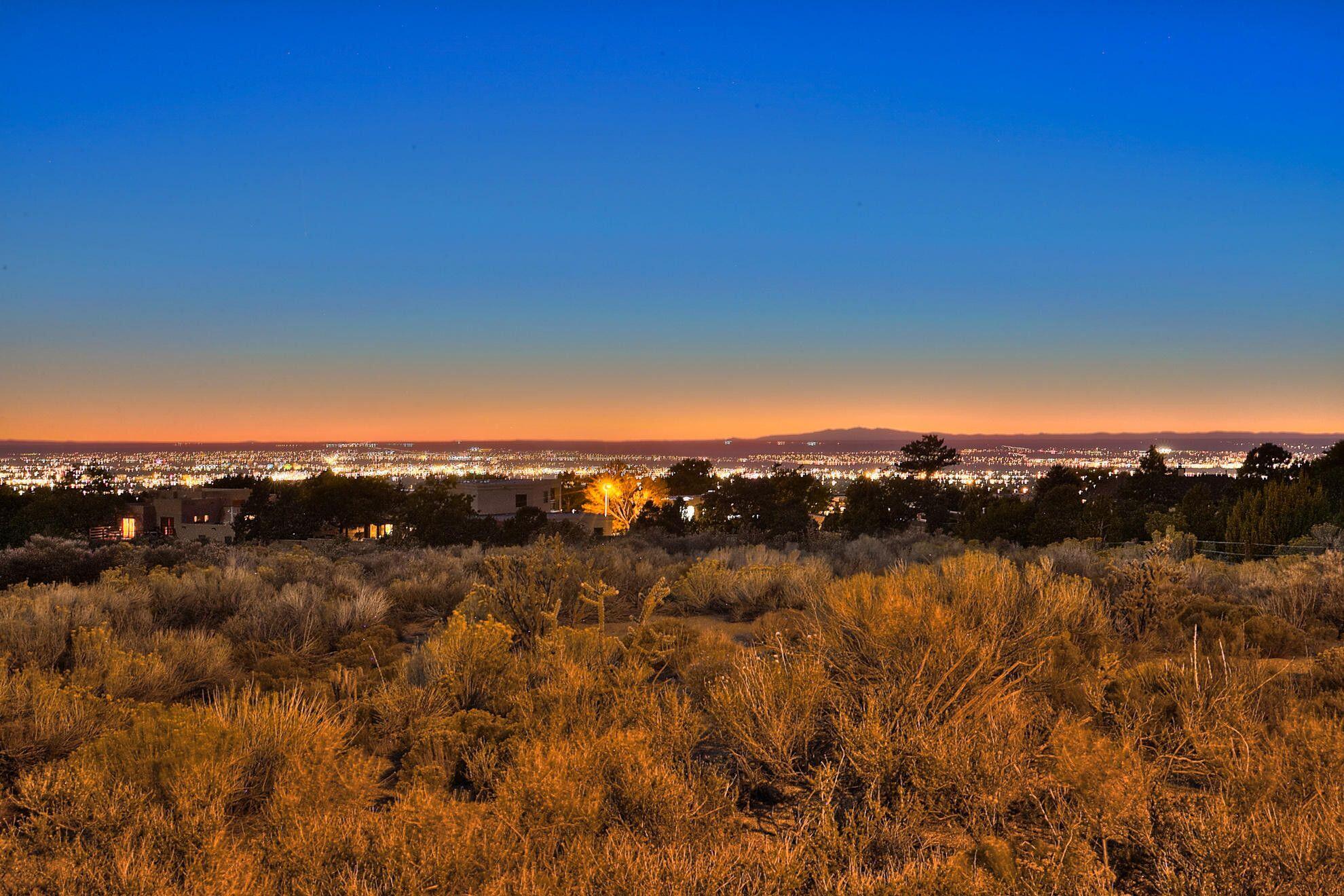 4915 Cresta Del Sur Court NE