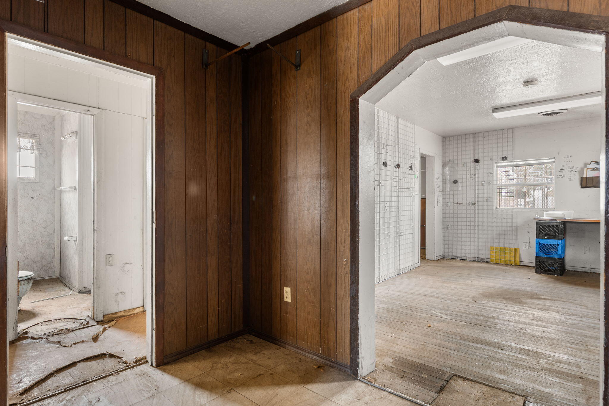 115 CANDELARIA Road NW