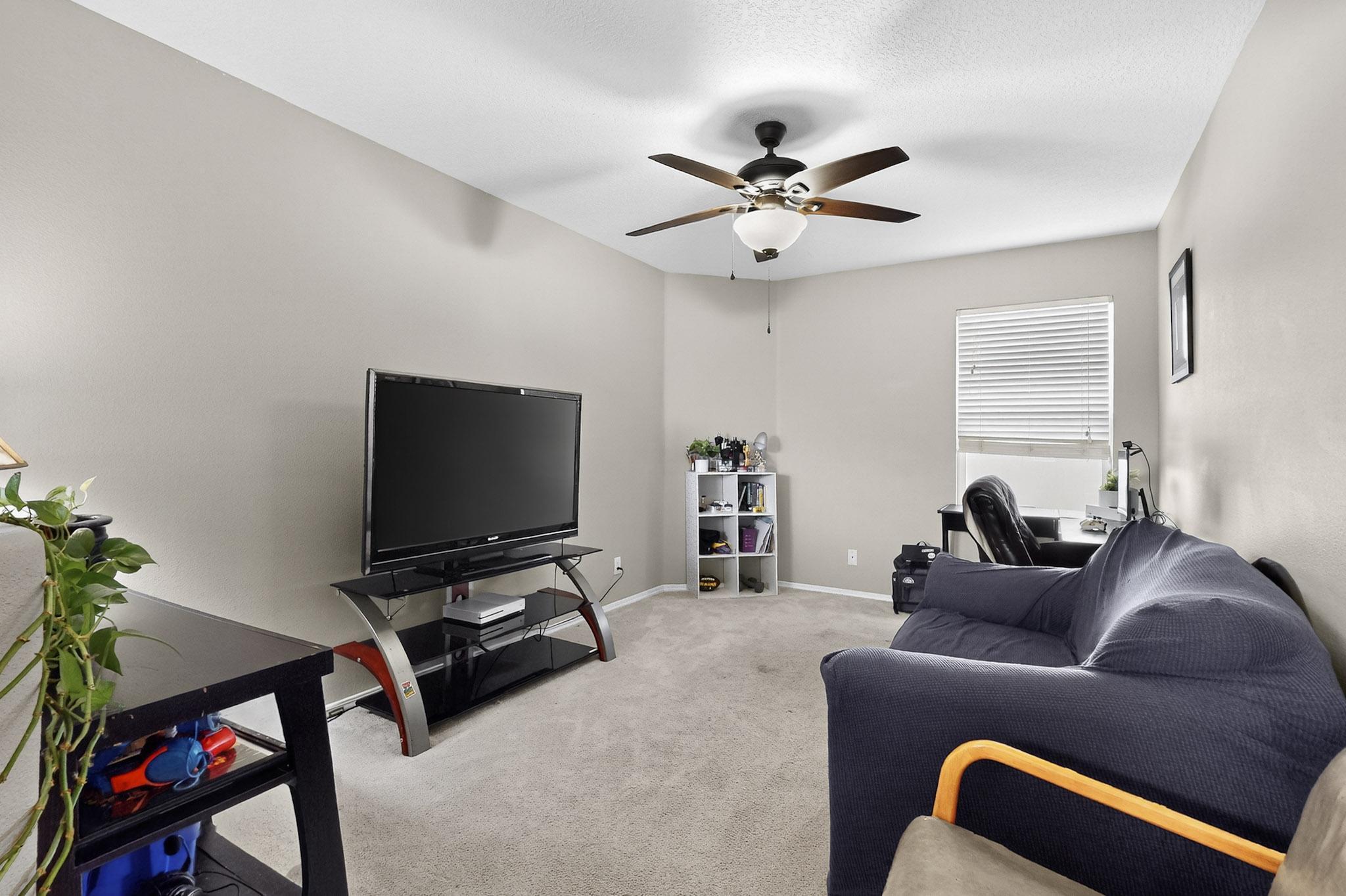 7009 Red Hawk Road NE