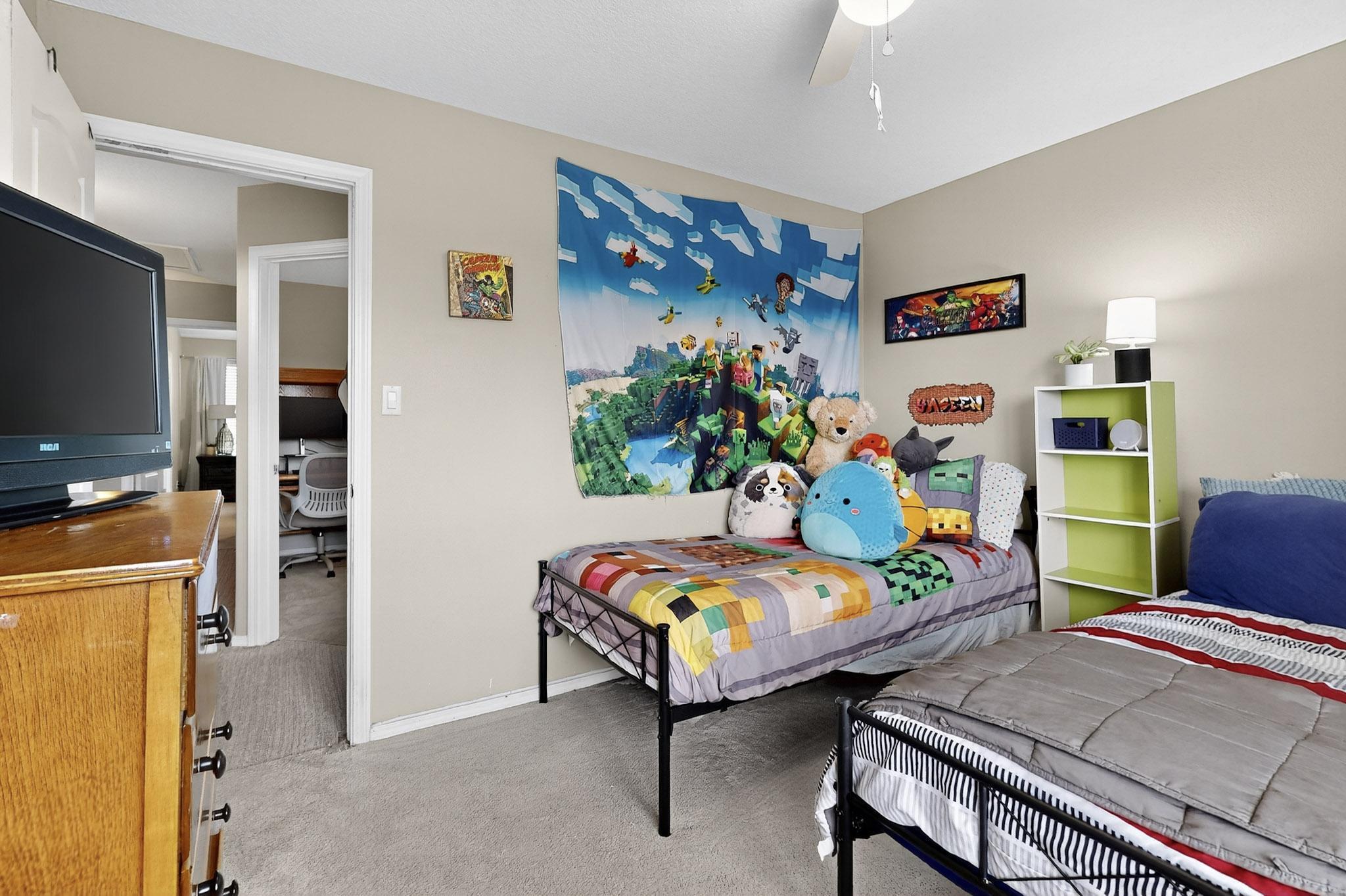 7009 Red Hawk Road NE