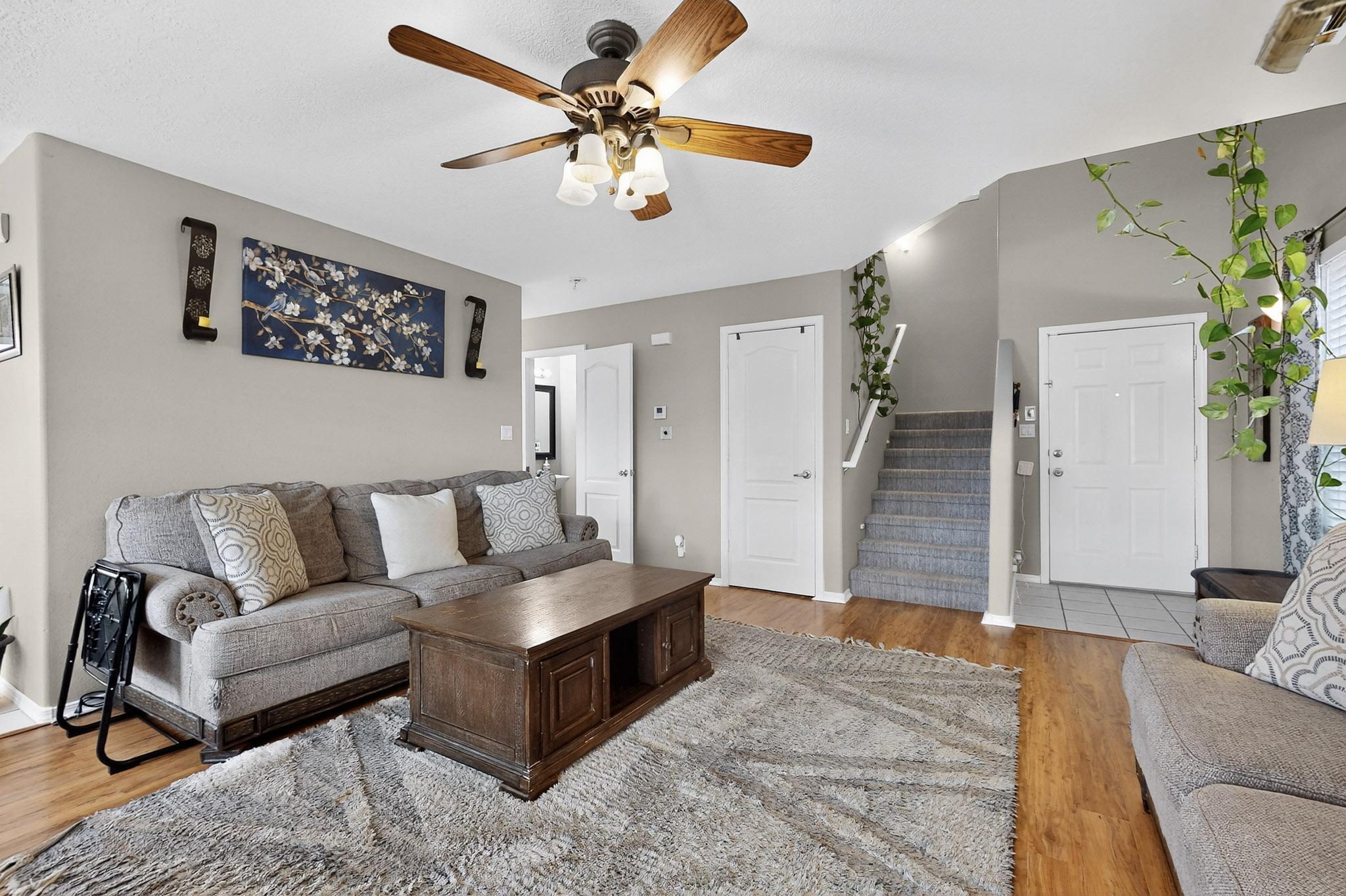 7009 Red Hawk Road NE