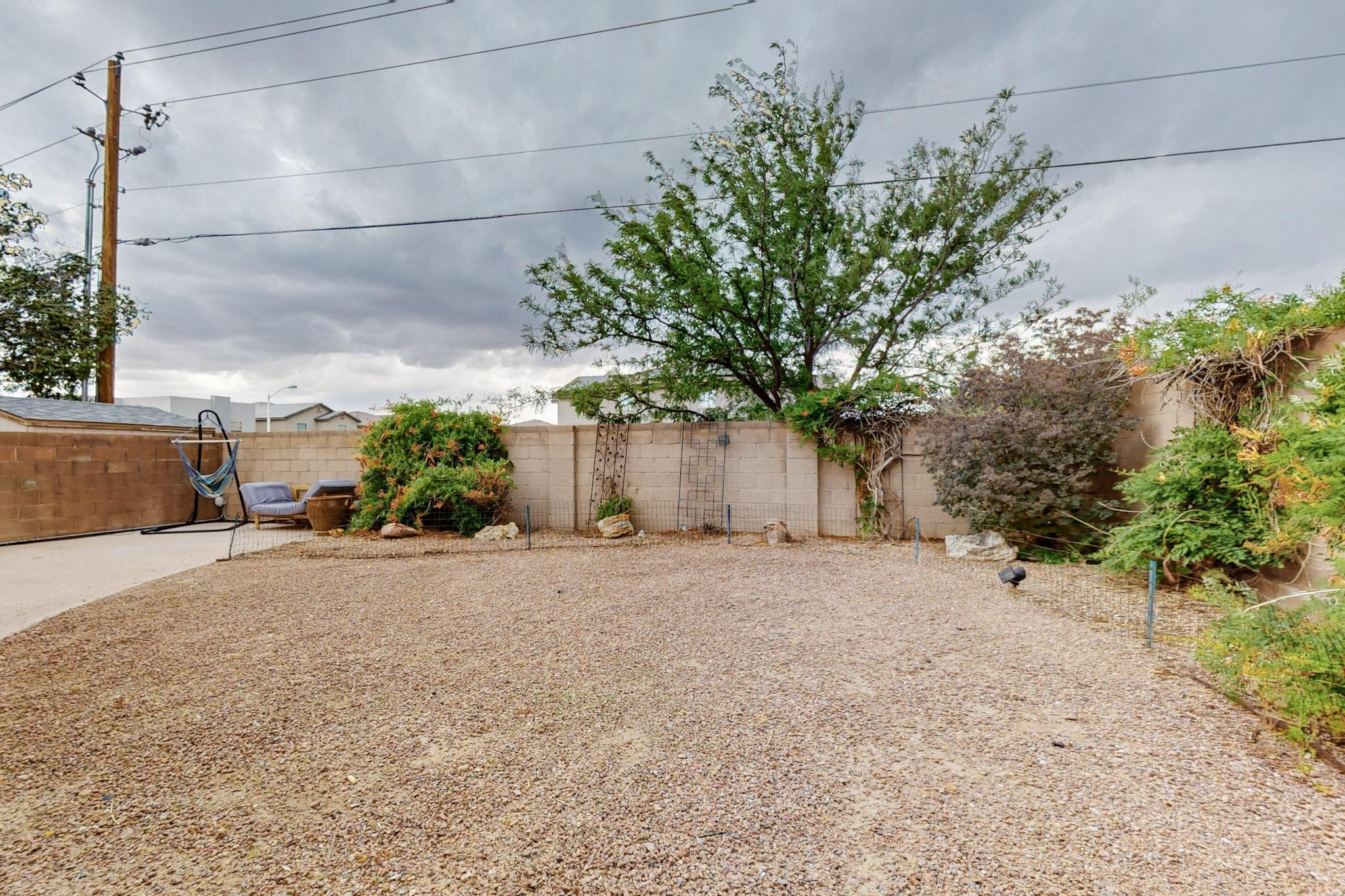 7009 Red Hawk Road NE