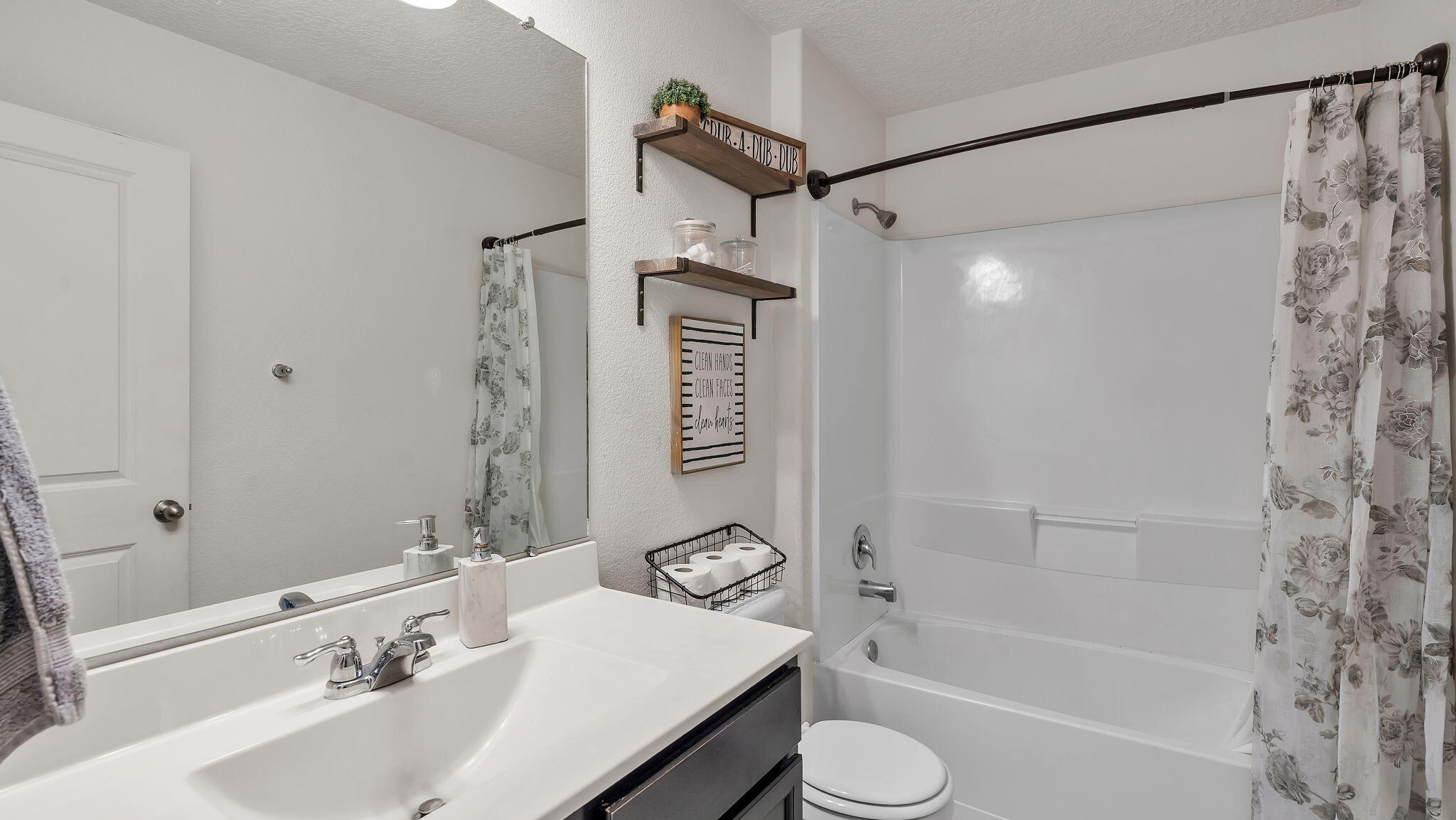 2404 DEL TIMBRE Lane SW