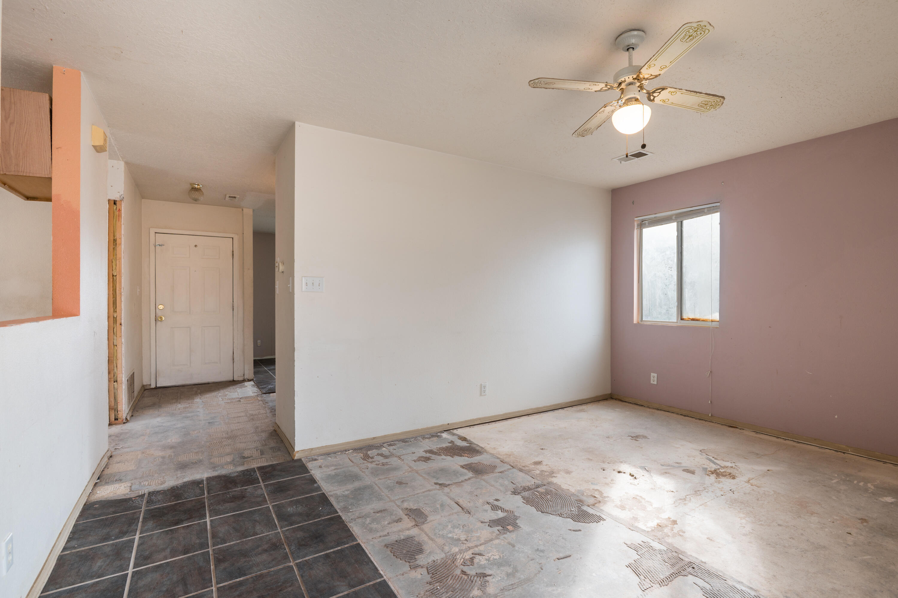 704 SANTA FE MEADOWS Drive NE