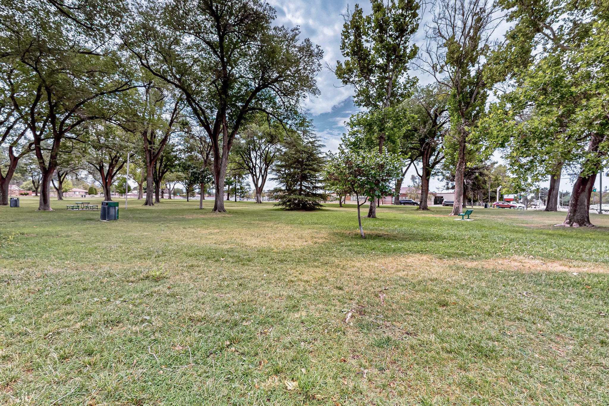 7719 Euclid Avenue NE