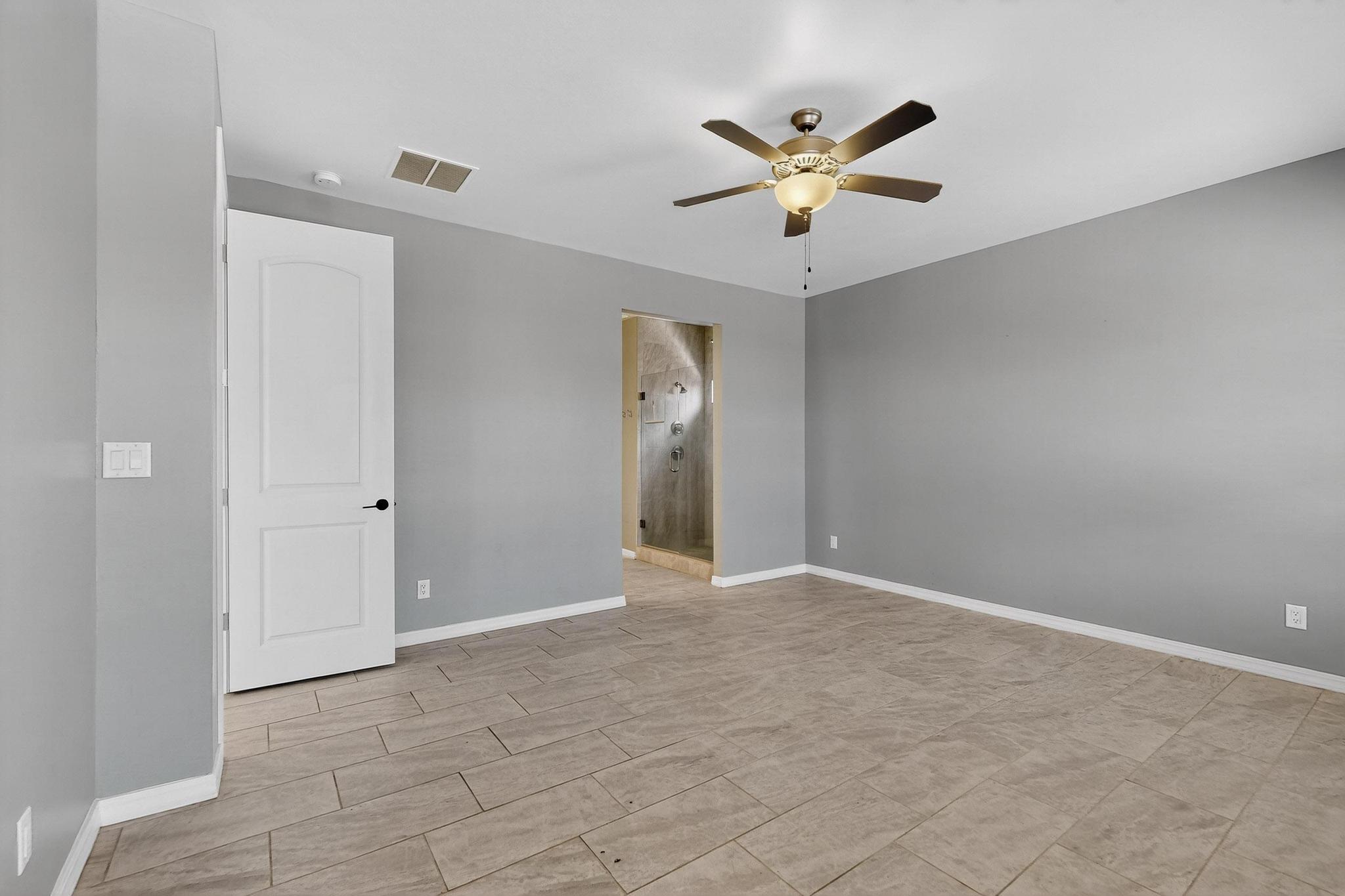 1189 FASCINATION Street NE