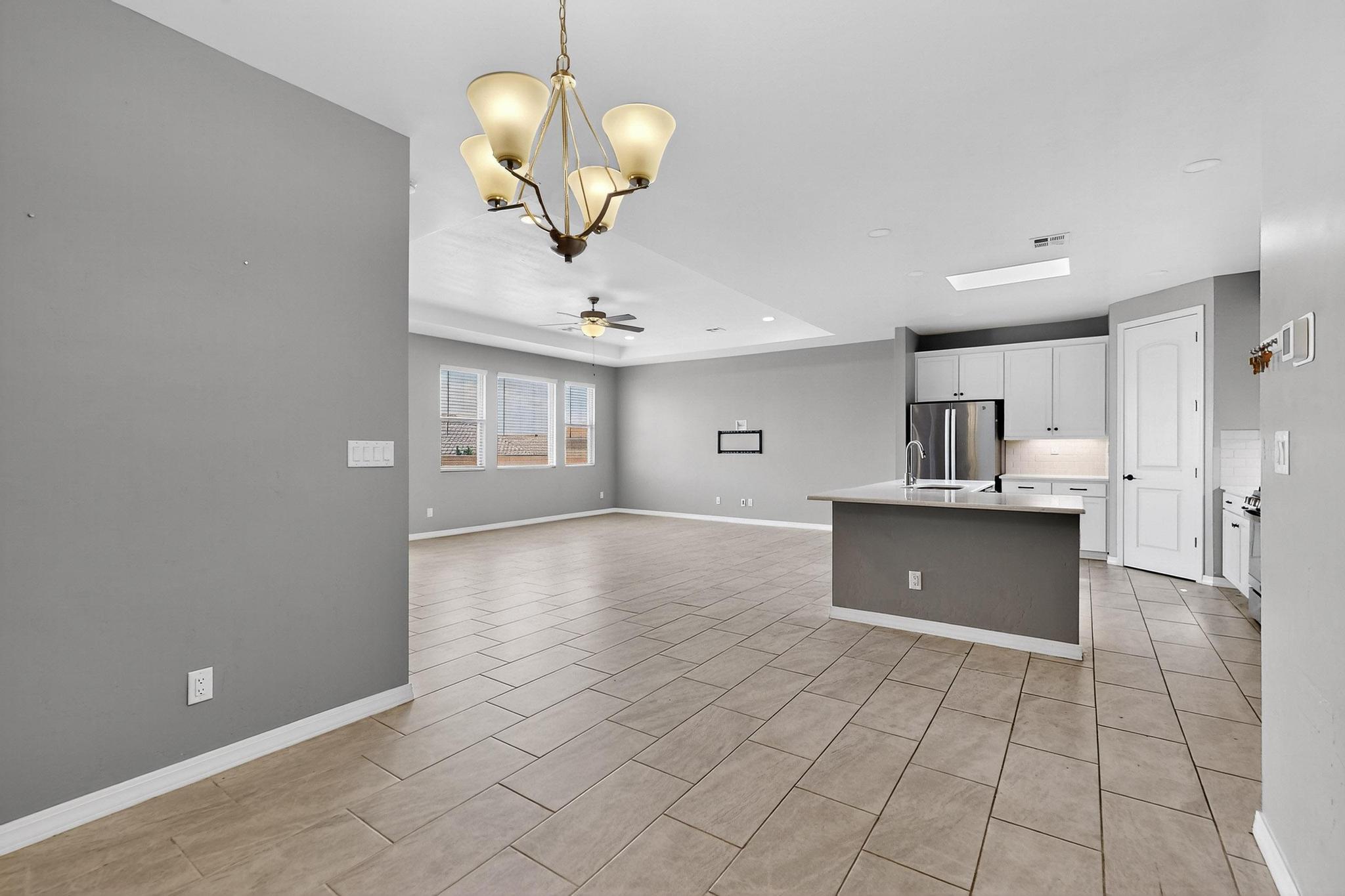 1189 FASCINATION Street NE