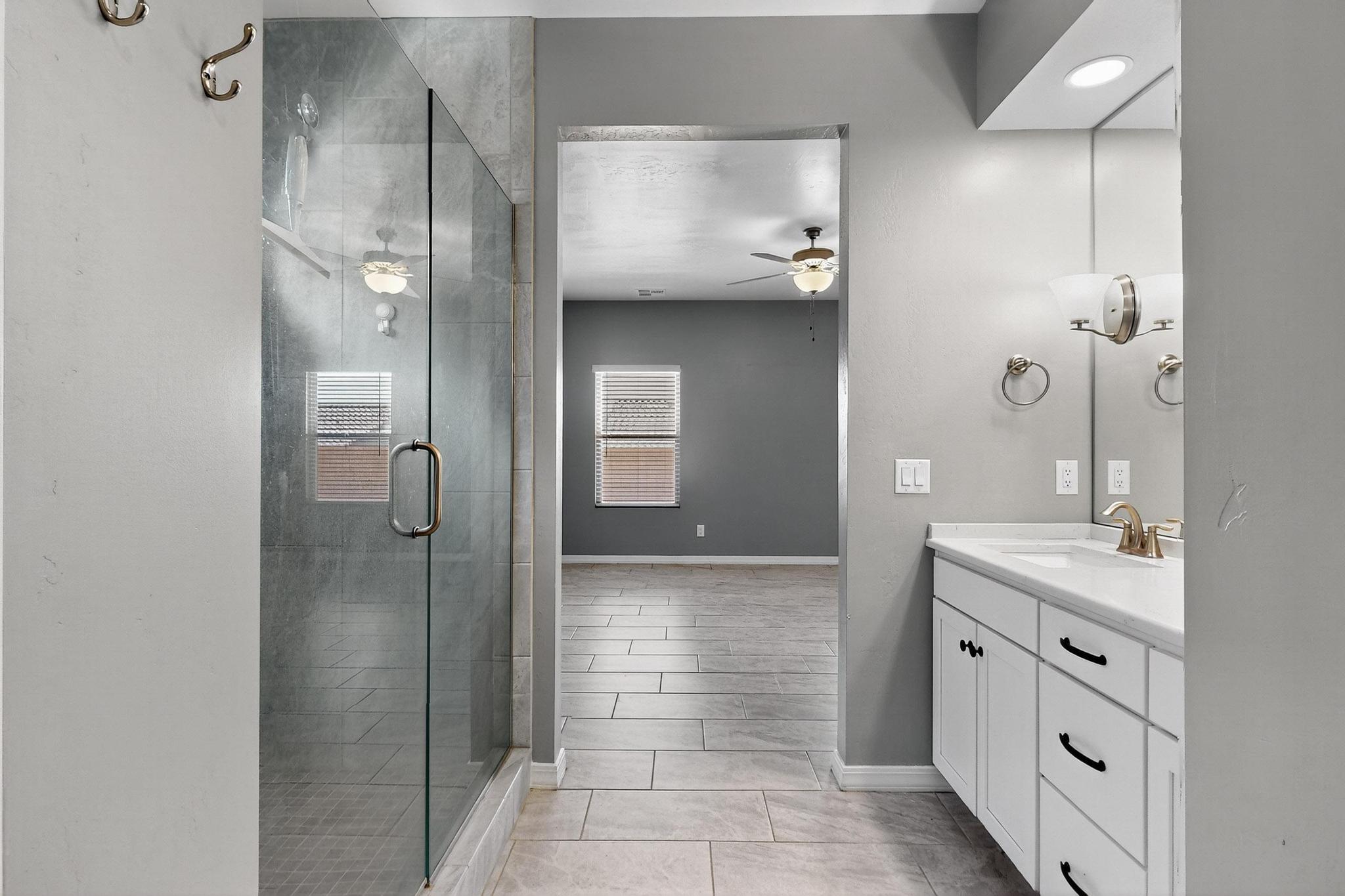 1189 FASCINATION Street NE