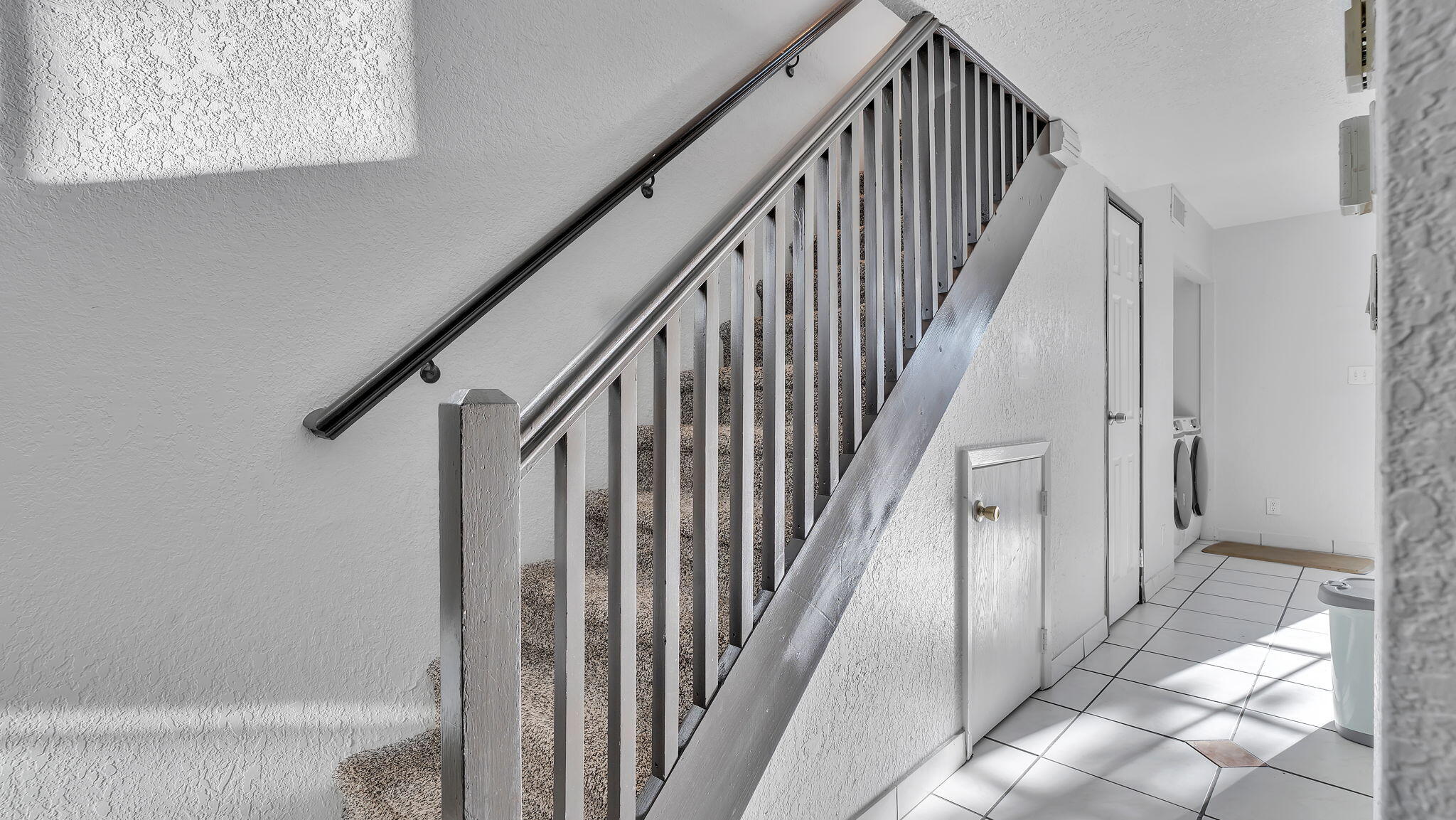 6041 SEQUOIA Road NW B3