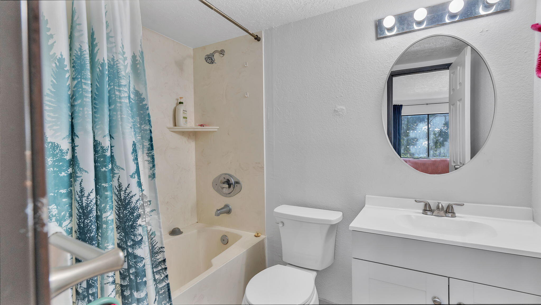 6041 SEQUOIA Road NW B3