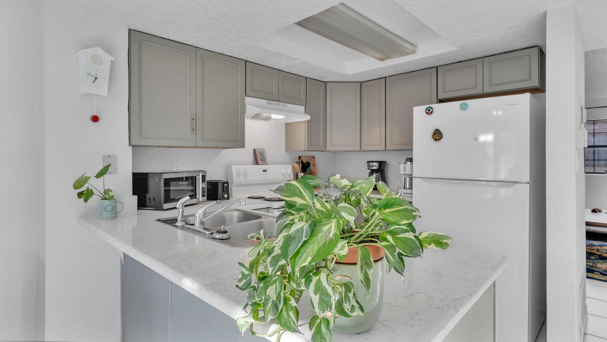 6041 SEQUOIA Road NW B3