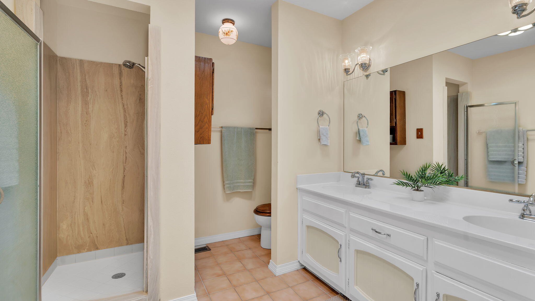 13101 COMANCHE Road NE