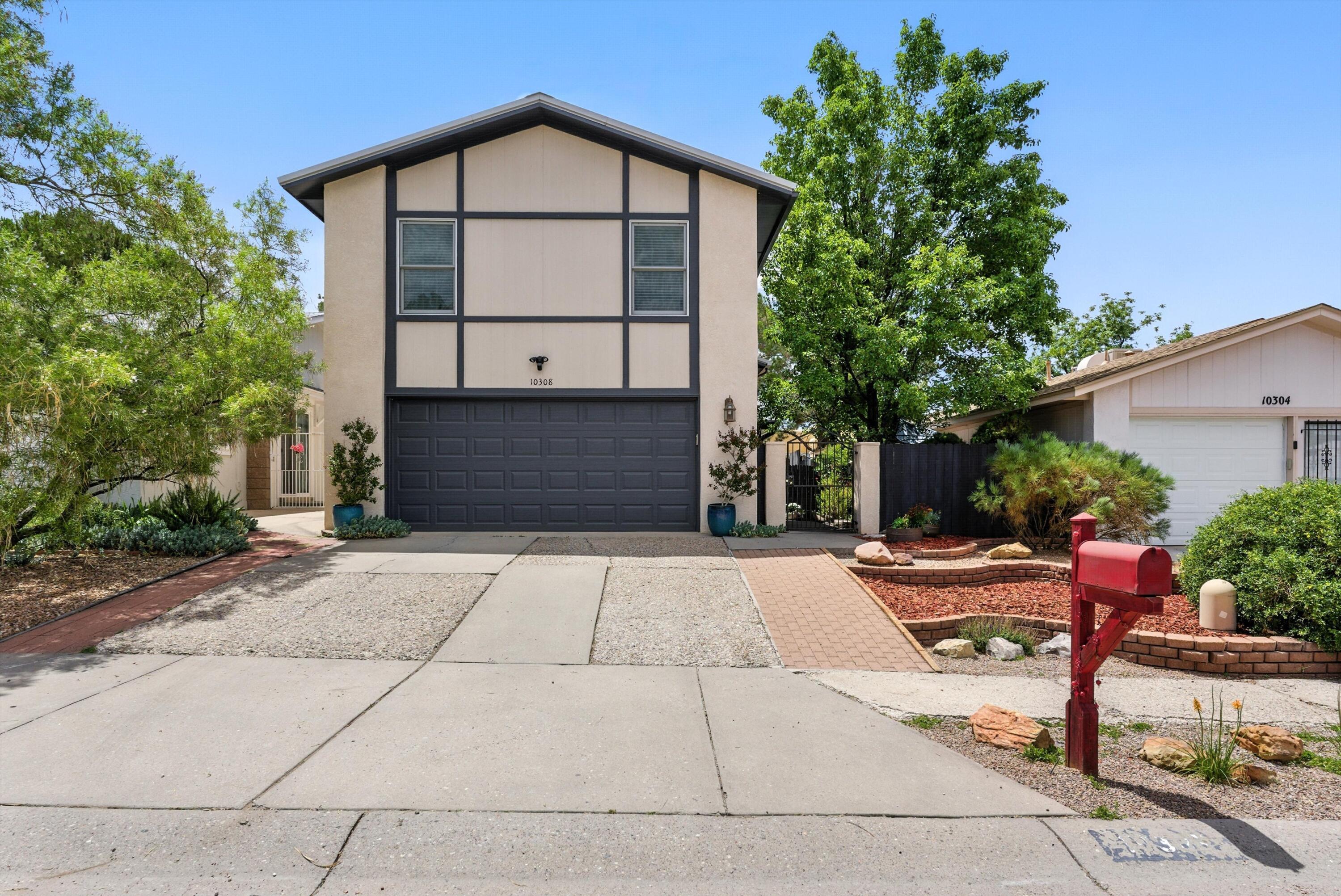 10308 Oso Grande Road NE