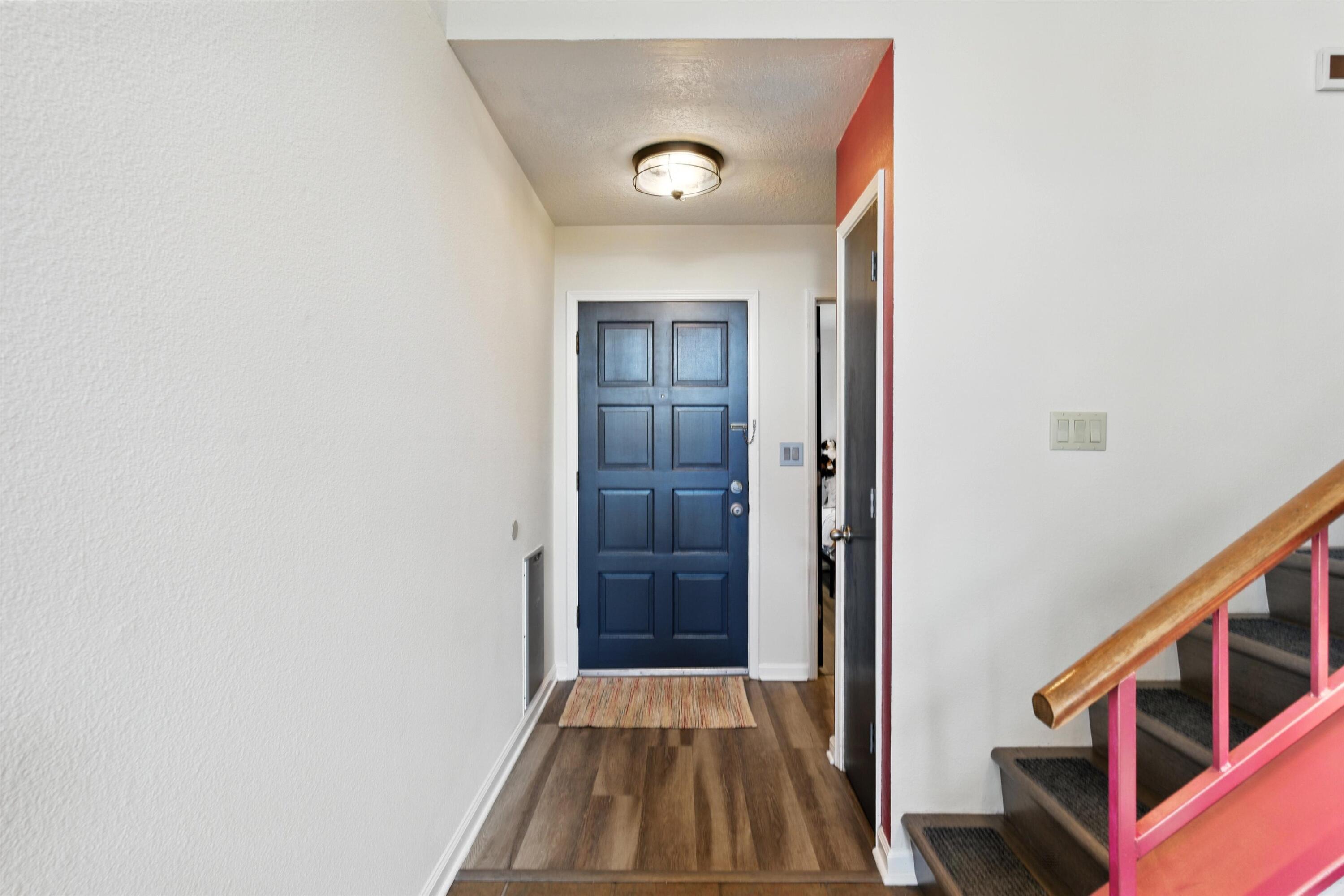 10308 Oso Grande Road NE