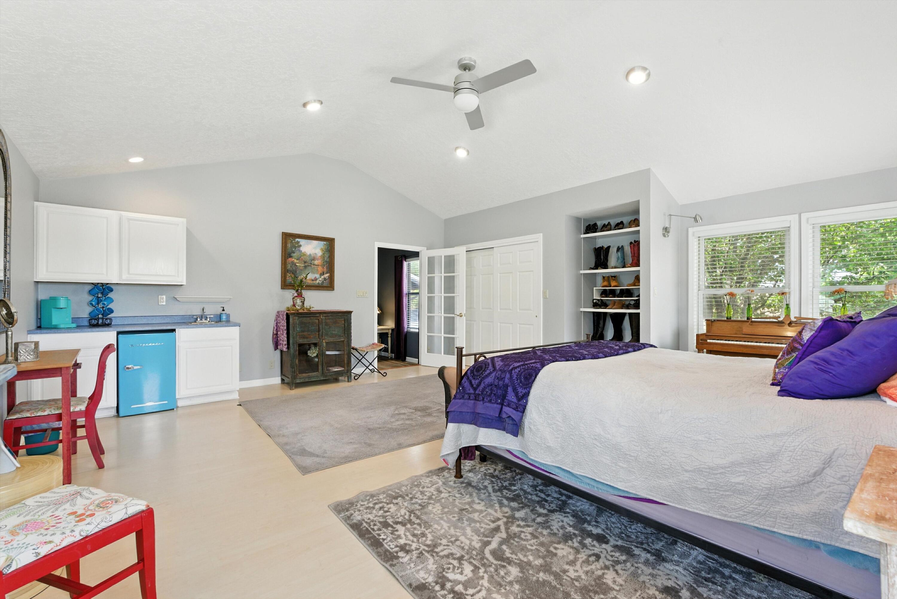 10308 Oso Grande Road NE