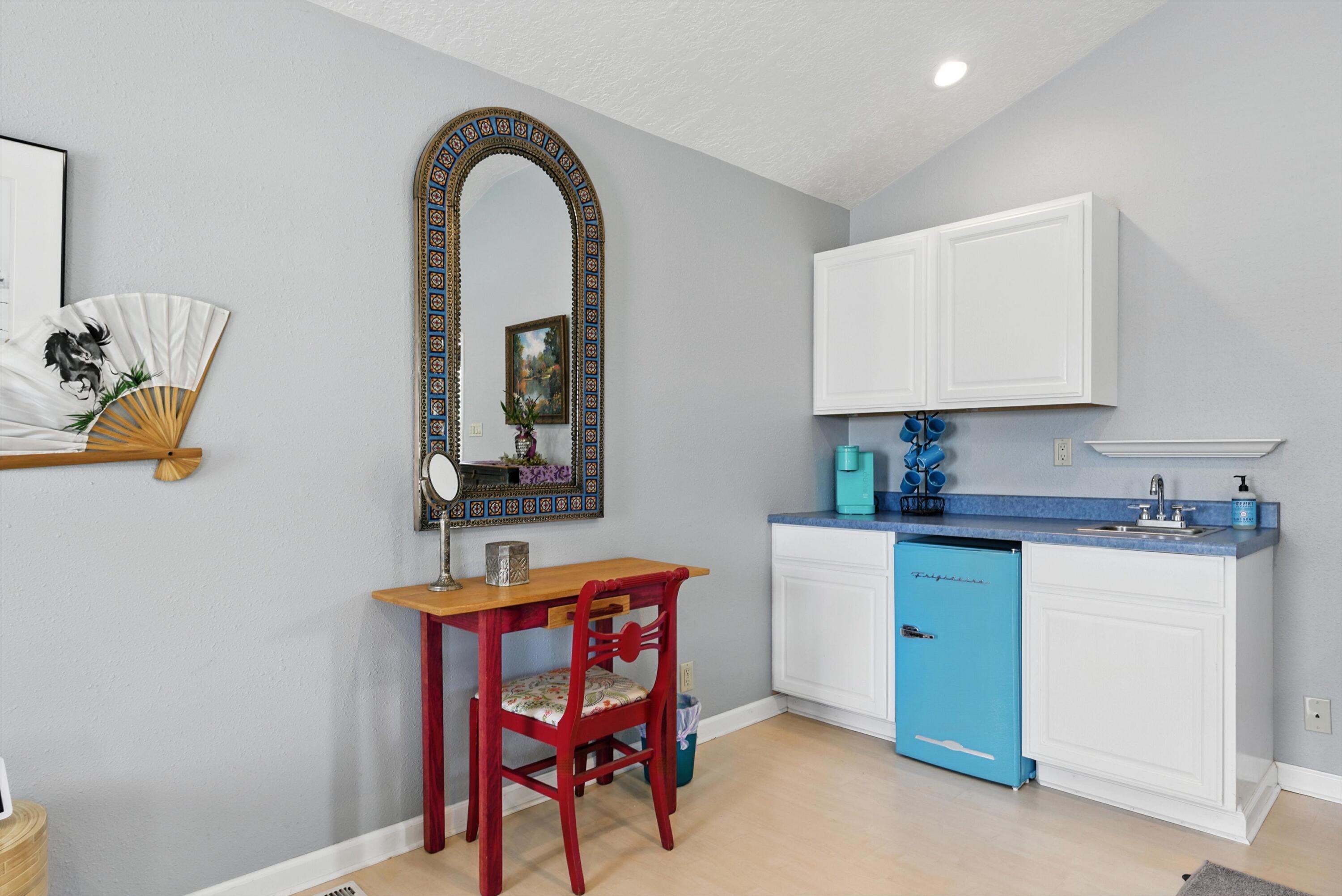 10308 Oso Grande Road NE