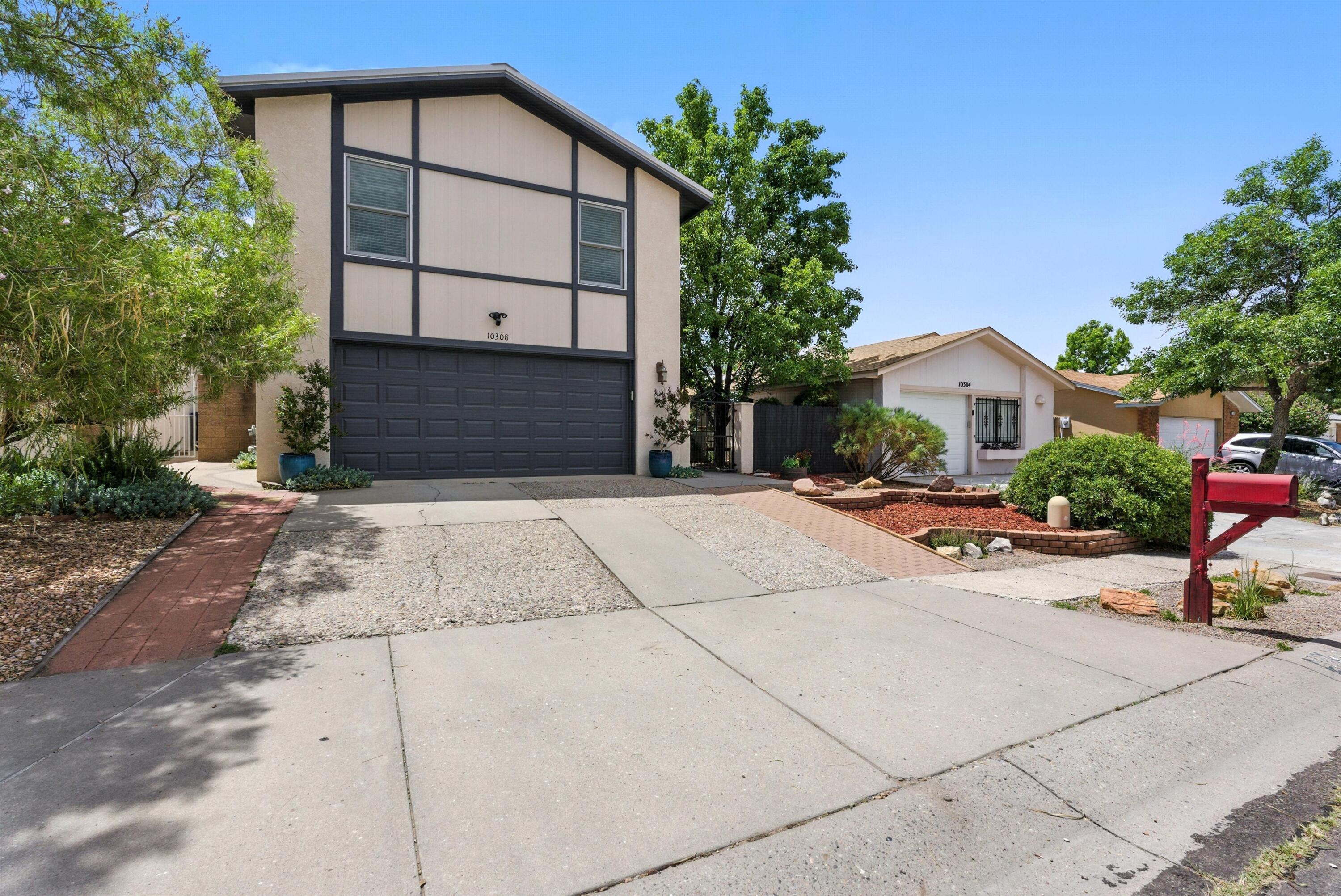 10308 Oso Grande Road NE