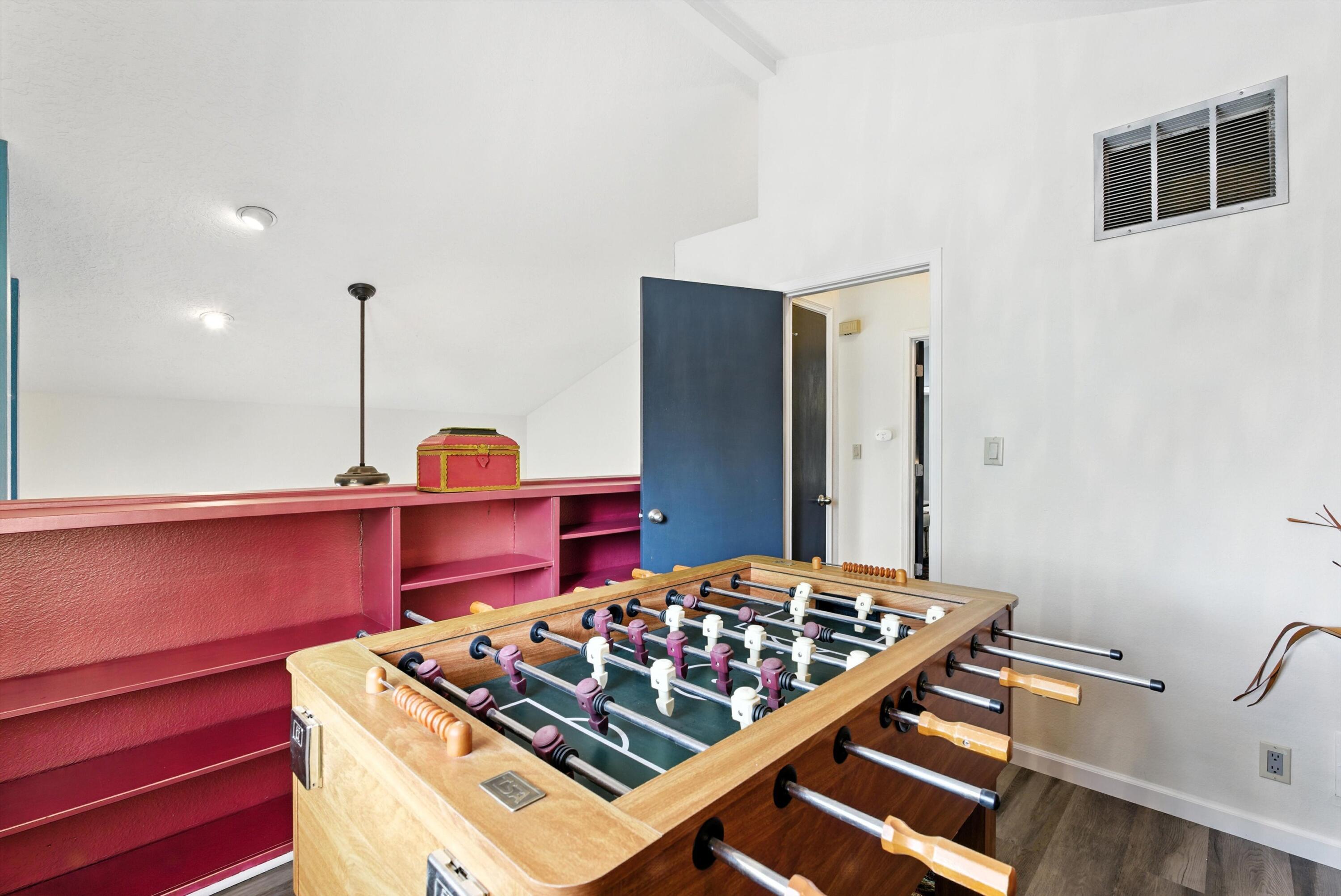 10308 Oso Grande Road NE