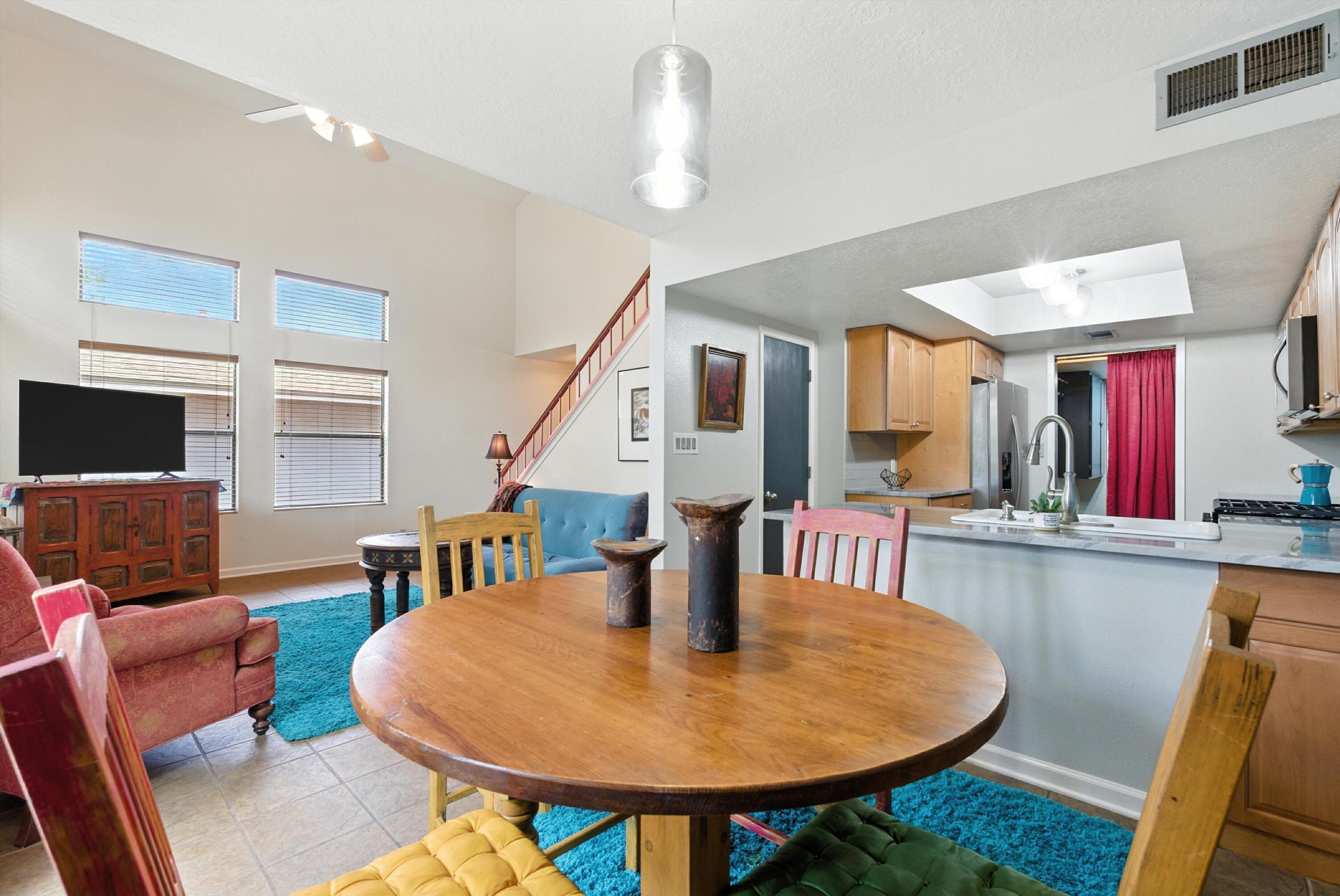 10308 Oso Grande Road NE