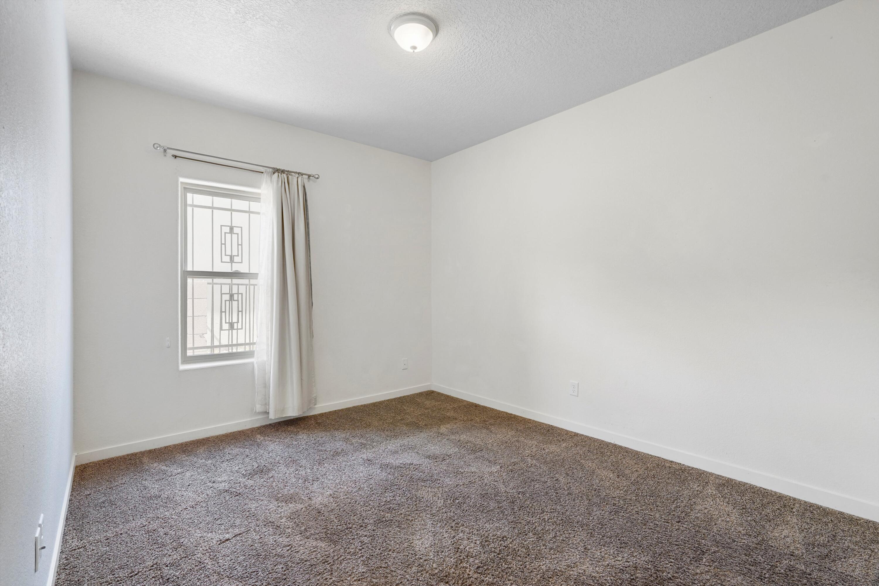 2215 ODESSA Court SW